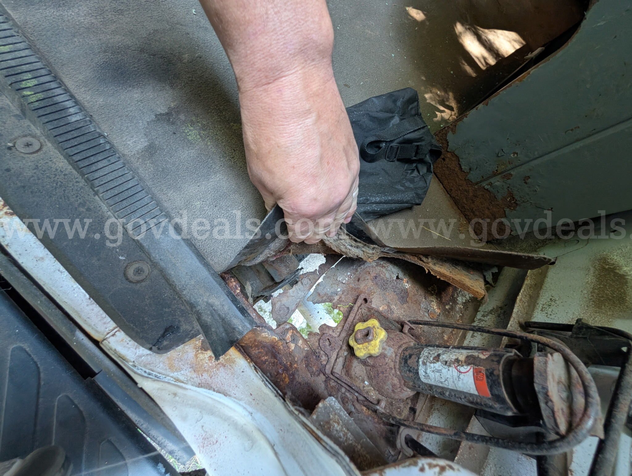 2008 Ford Econoline Ford Econoline Government Surplus Auction - Photo #2