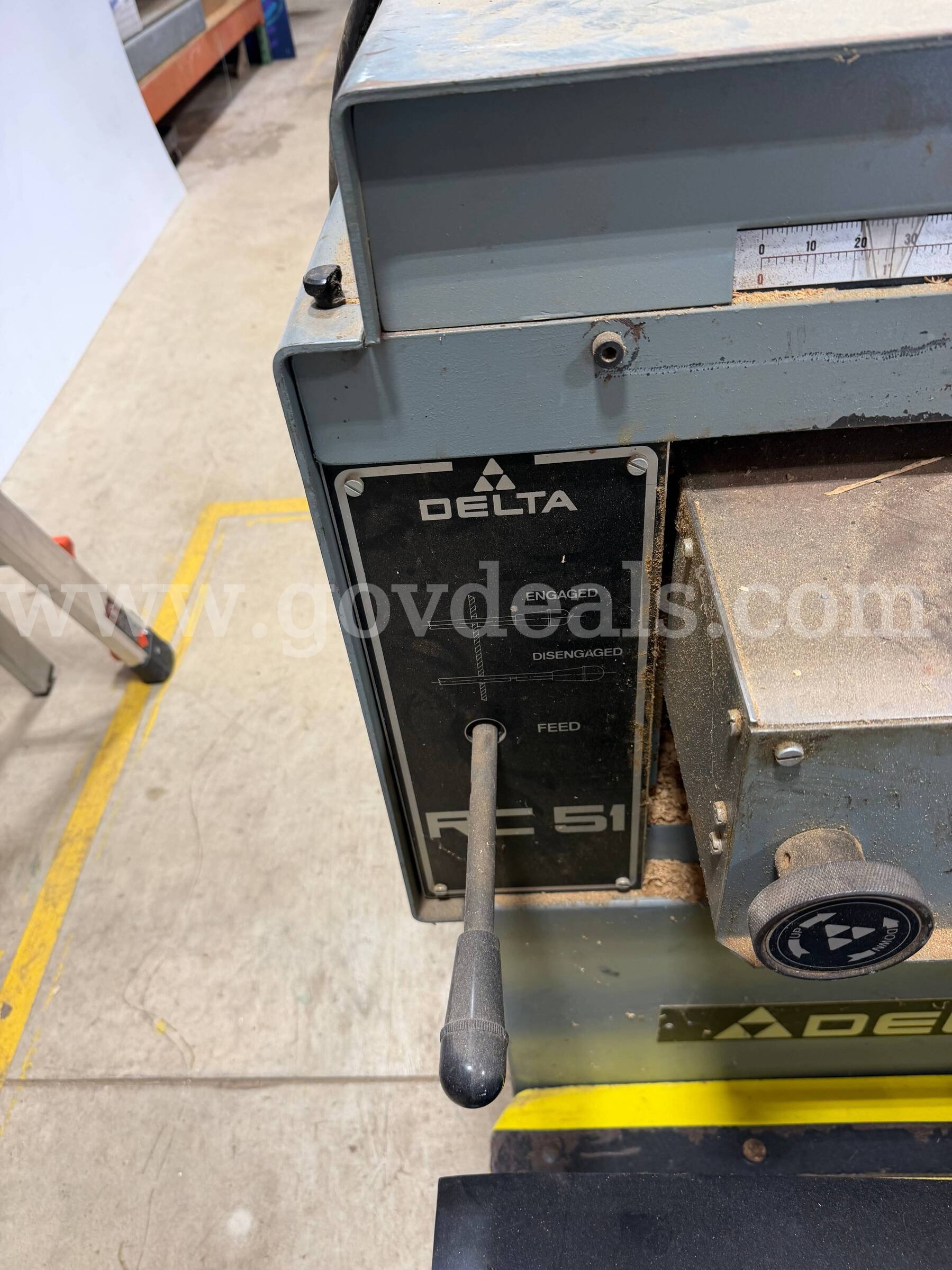 Invicta Delta RC51 20" Planer Invicta Delta RC51 - 224611 Government Surplus Auction - Photo #5
