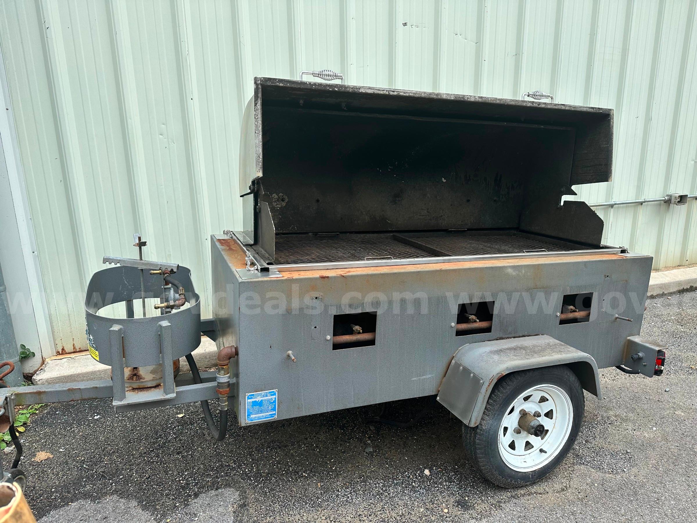 Lot of 3 Trailer Mounted Portal - Grills