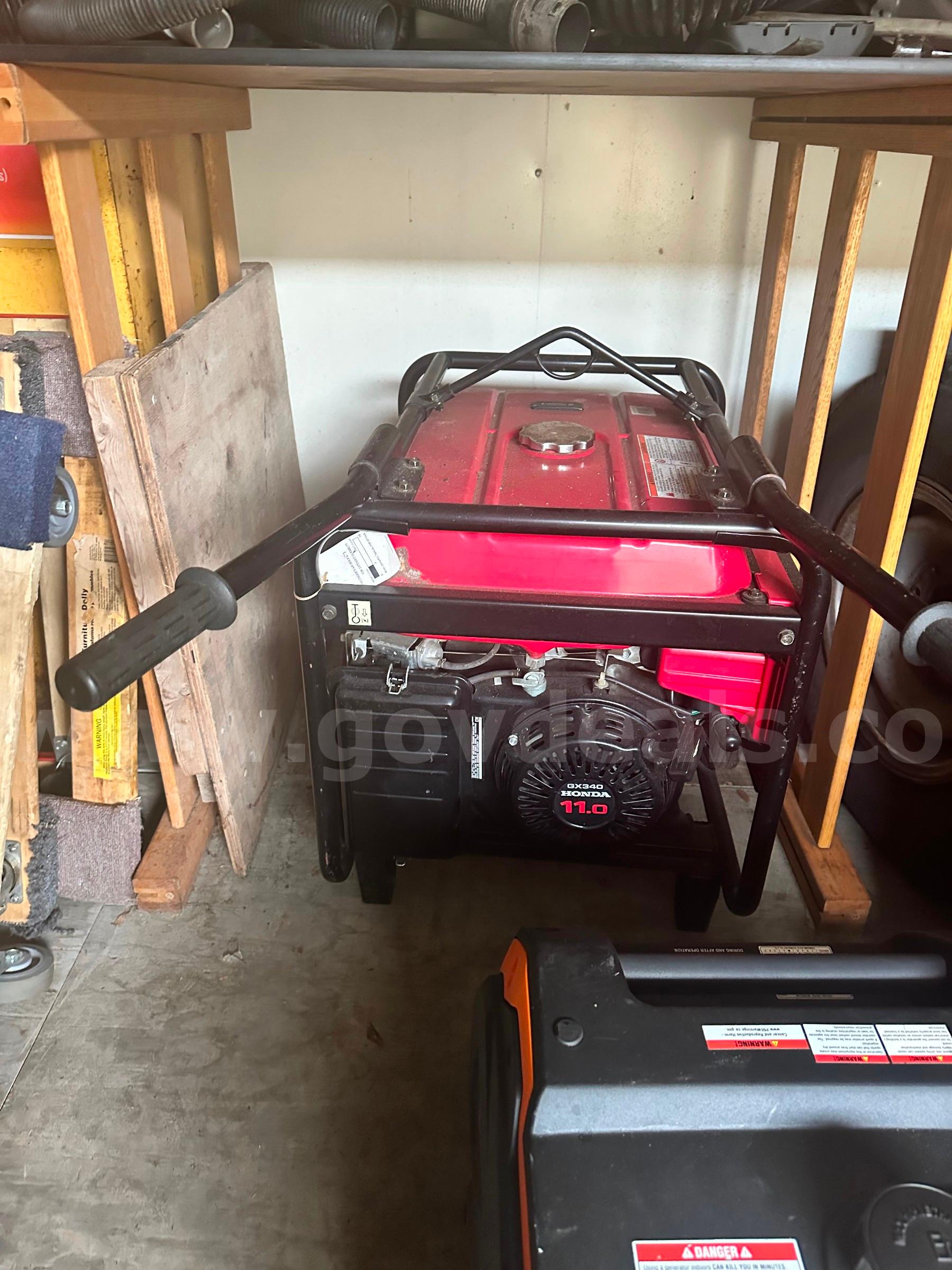 Honda EB5000X Portable industrial Generator Honda EB5000X Government Surplus Auction - Photo #2