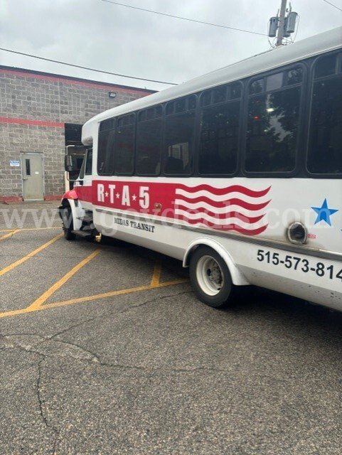 2012 El DORADO AEROLITE NAVISTAR 320 El Doradoo 320 Government Surplus Auction - Photo #2