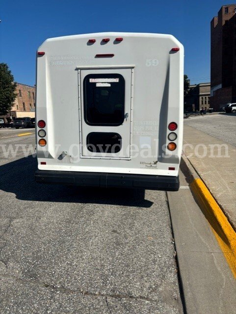 2012 Ford Econoline Ford Econoline Government Surplus Auction - Photo #5