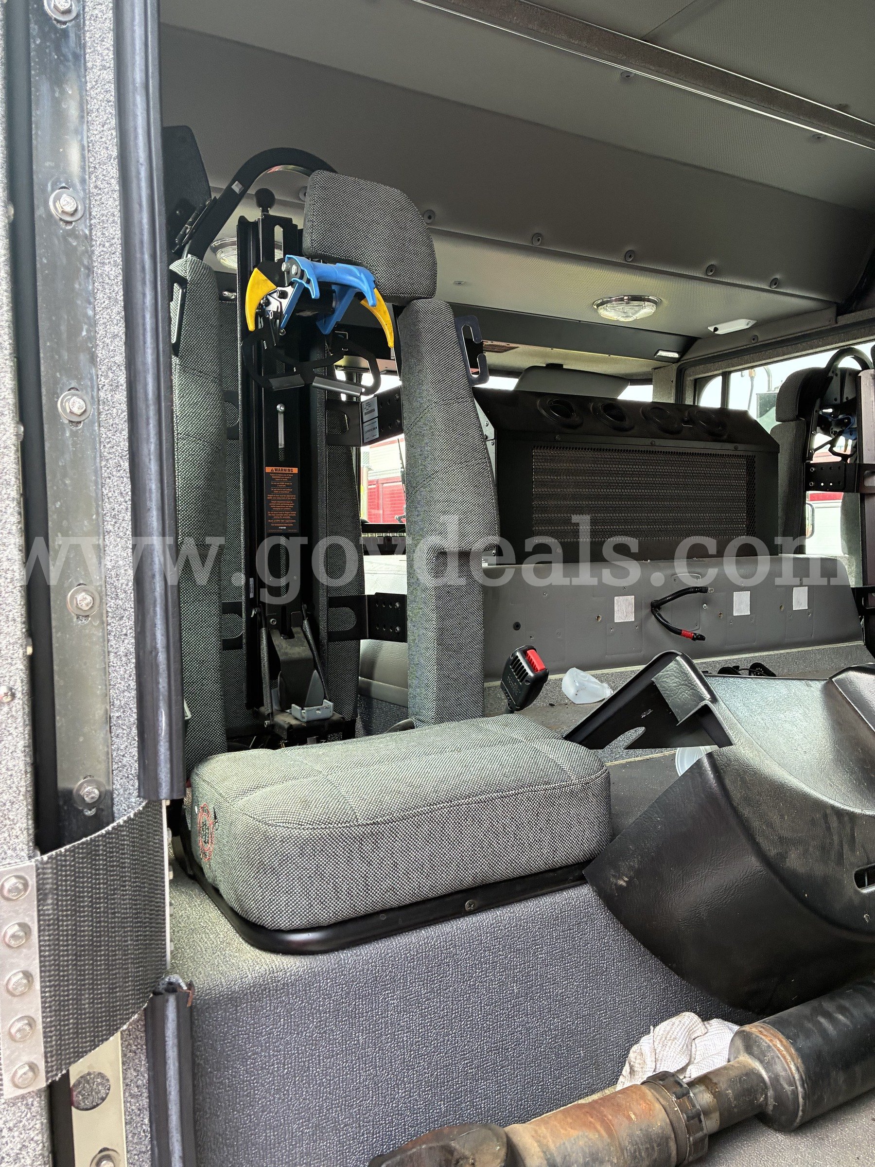 2014 Firetruck Truck Chassis (Scrap/Salvage Title) Ferrara Firetruck Government Surplus Auction - Photo #5