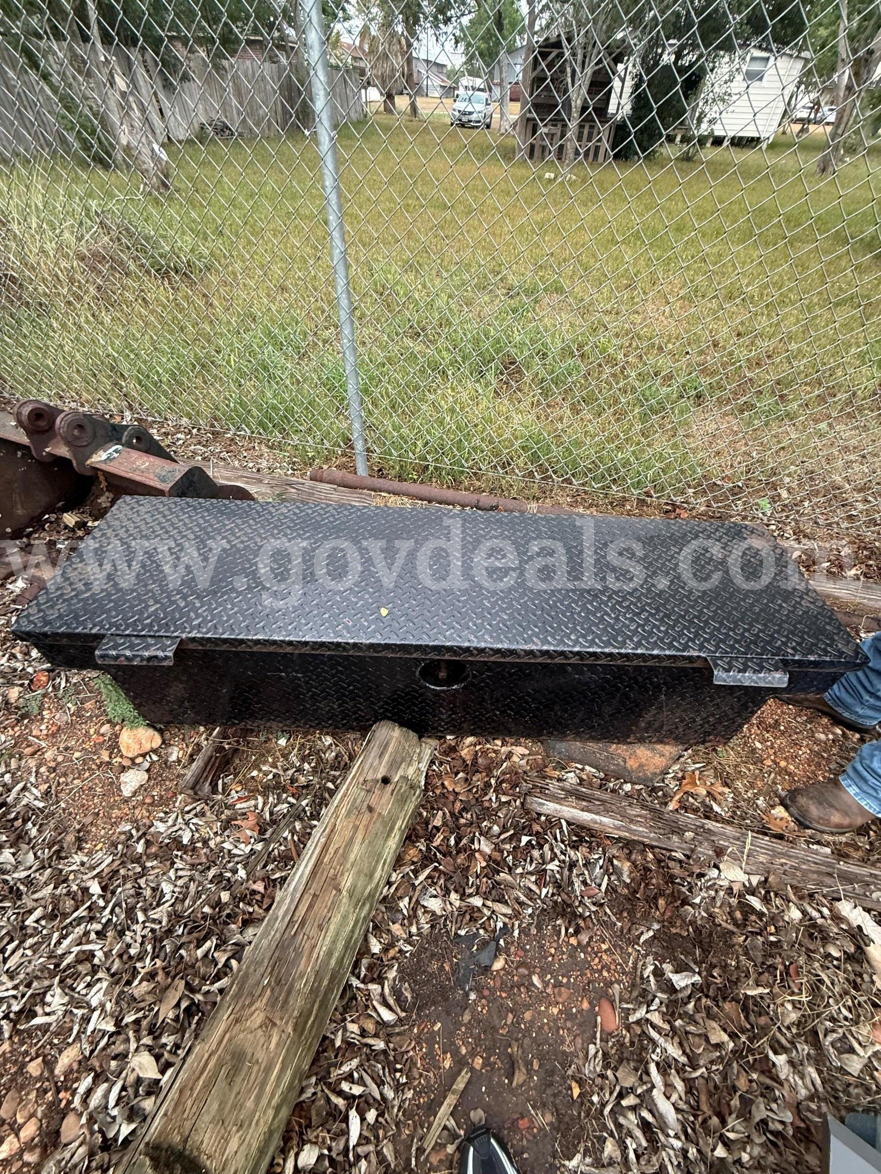 Toolbox   Government Surplus Auction - Photo #3