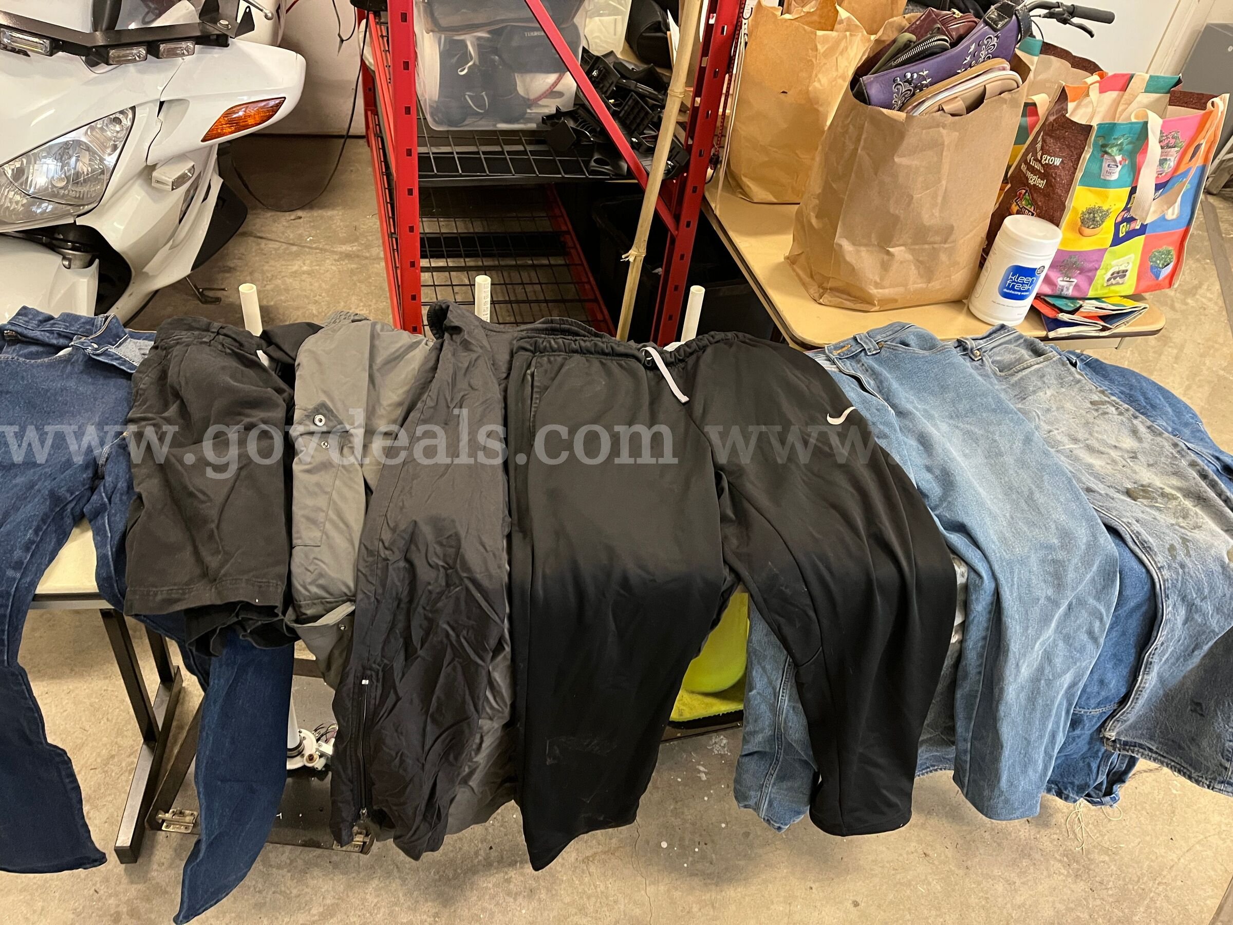 Mens clothing lot Mult  Government Surplus Auction - Photo #4