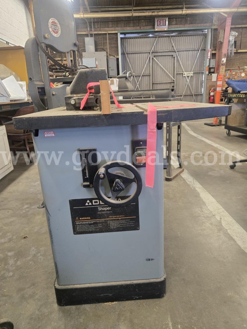 Delta Heavy Duty 2 Speed Wood Shaper Delta 43-375 Government Surplus Auction - Photo #5
