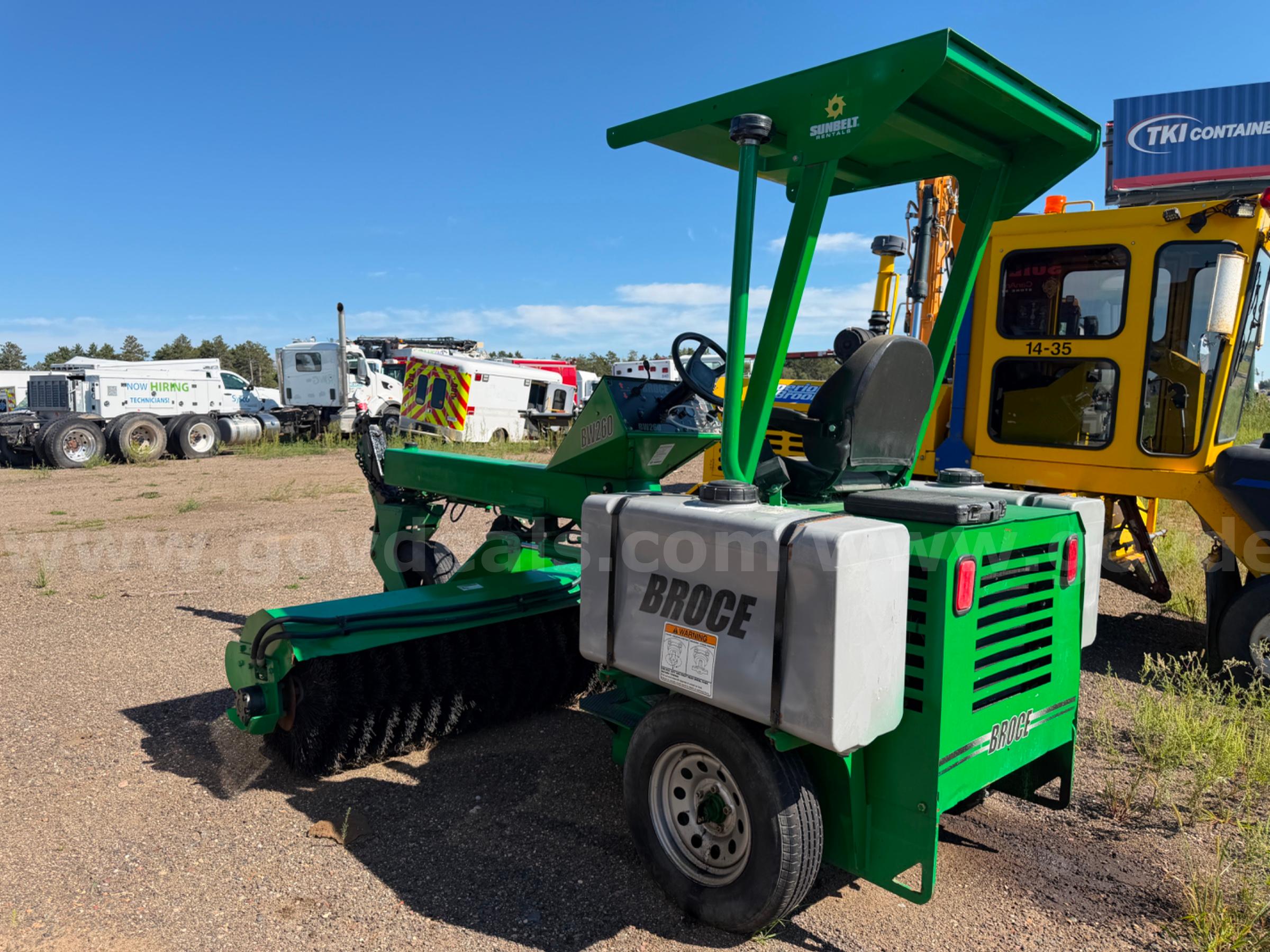 2019 BROCE BW260 SWEEPER BROCE BW260 Government Surplus Auction - Photo #3