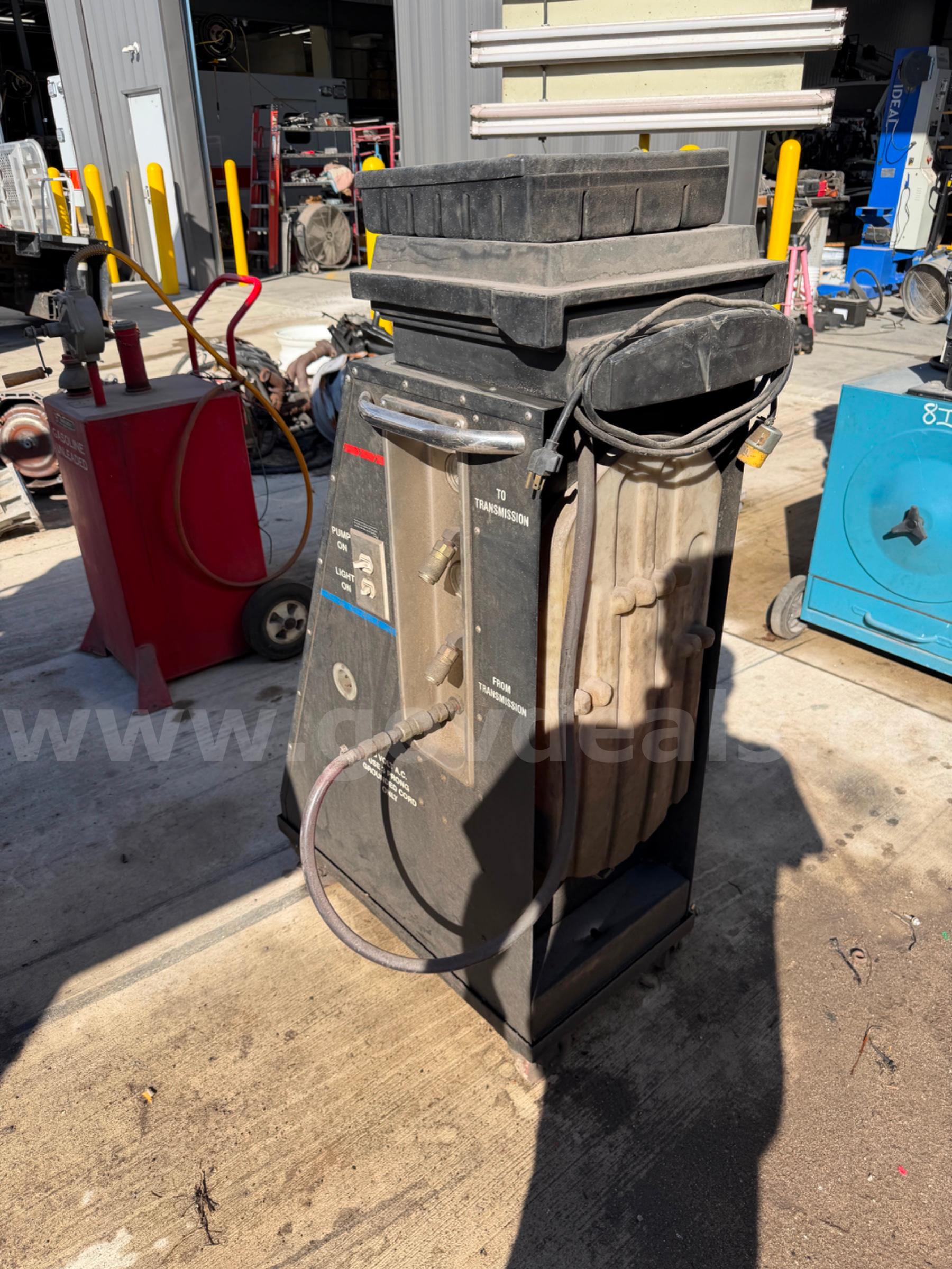 T - TECH TRANSMISSION SERVICE MACHINE T - TECH TRANSMISSION Government Surplus Auction - Photo #2