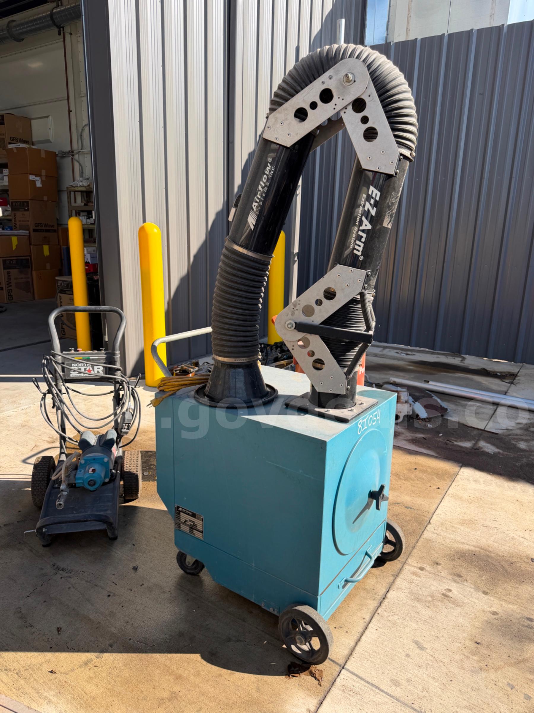 Airflow Systems Welding smoke dust collector Airflow PCH1 Government Surplus Auction - Photo #3