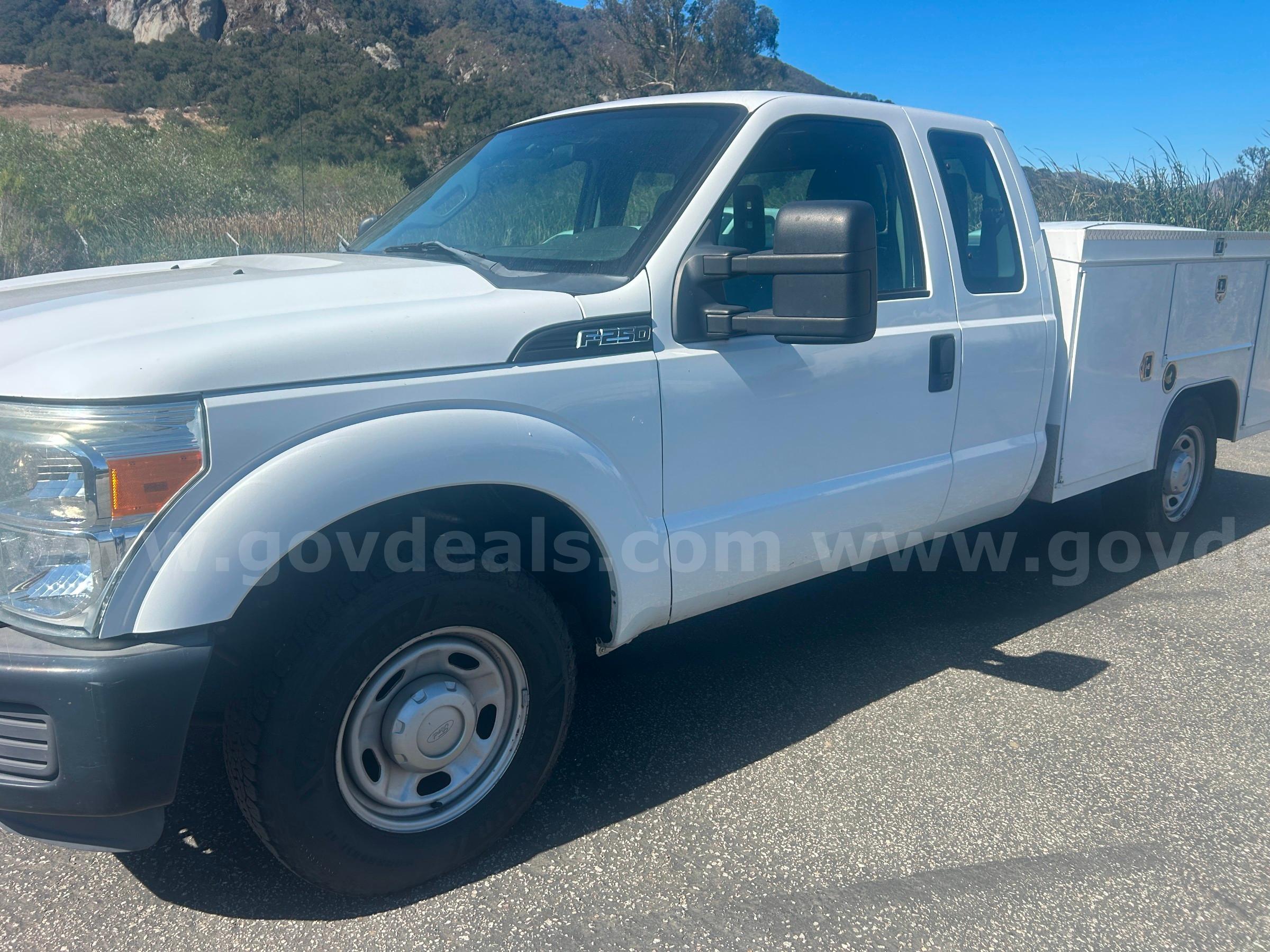 2012 Ford F-250 SD Ford F-250 Government Surplus Auction - Photo #4
