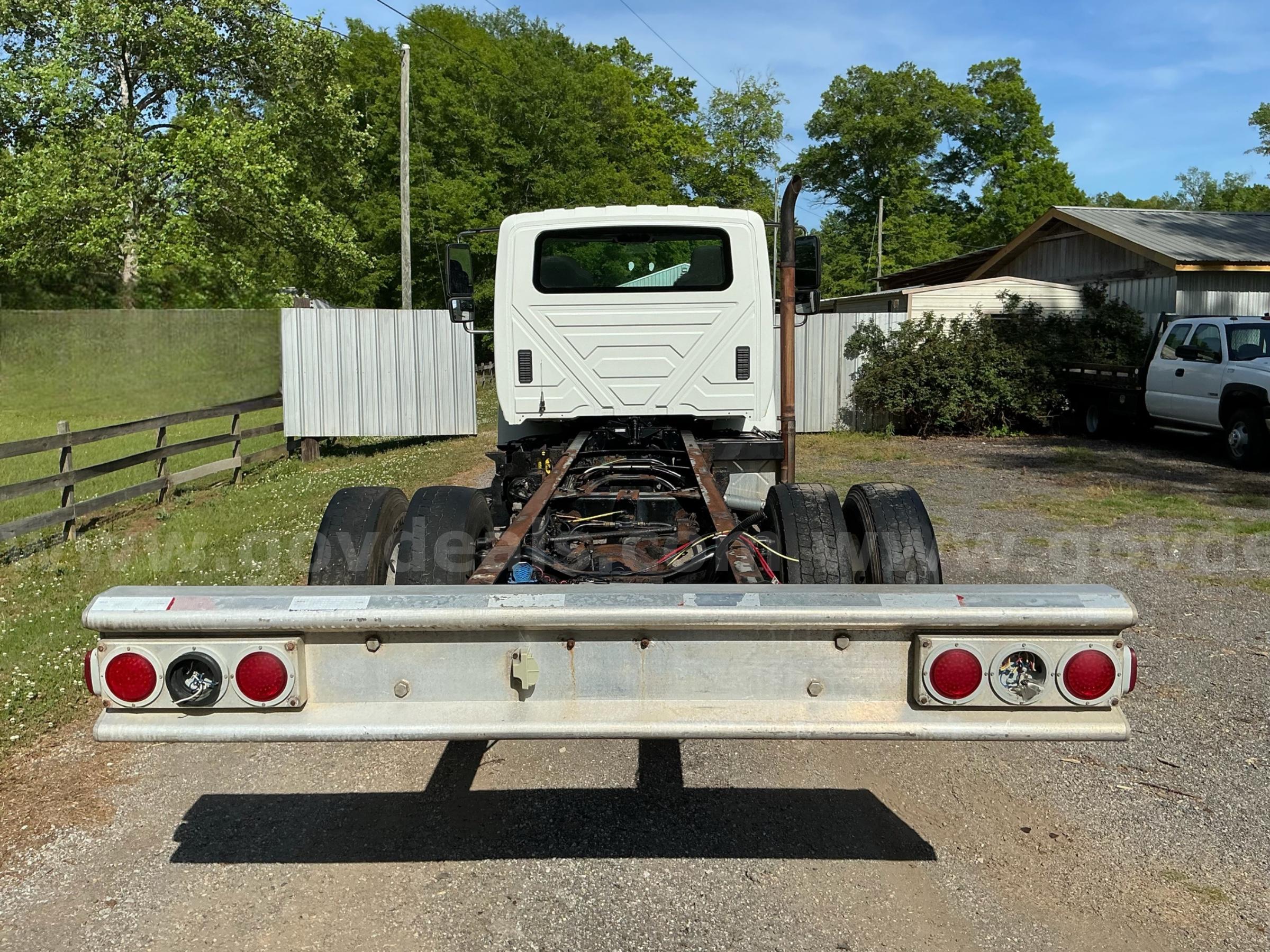 2012 International DuraStar 4400 International 4400 Government Surplus Auction - Photo #6