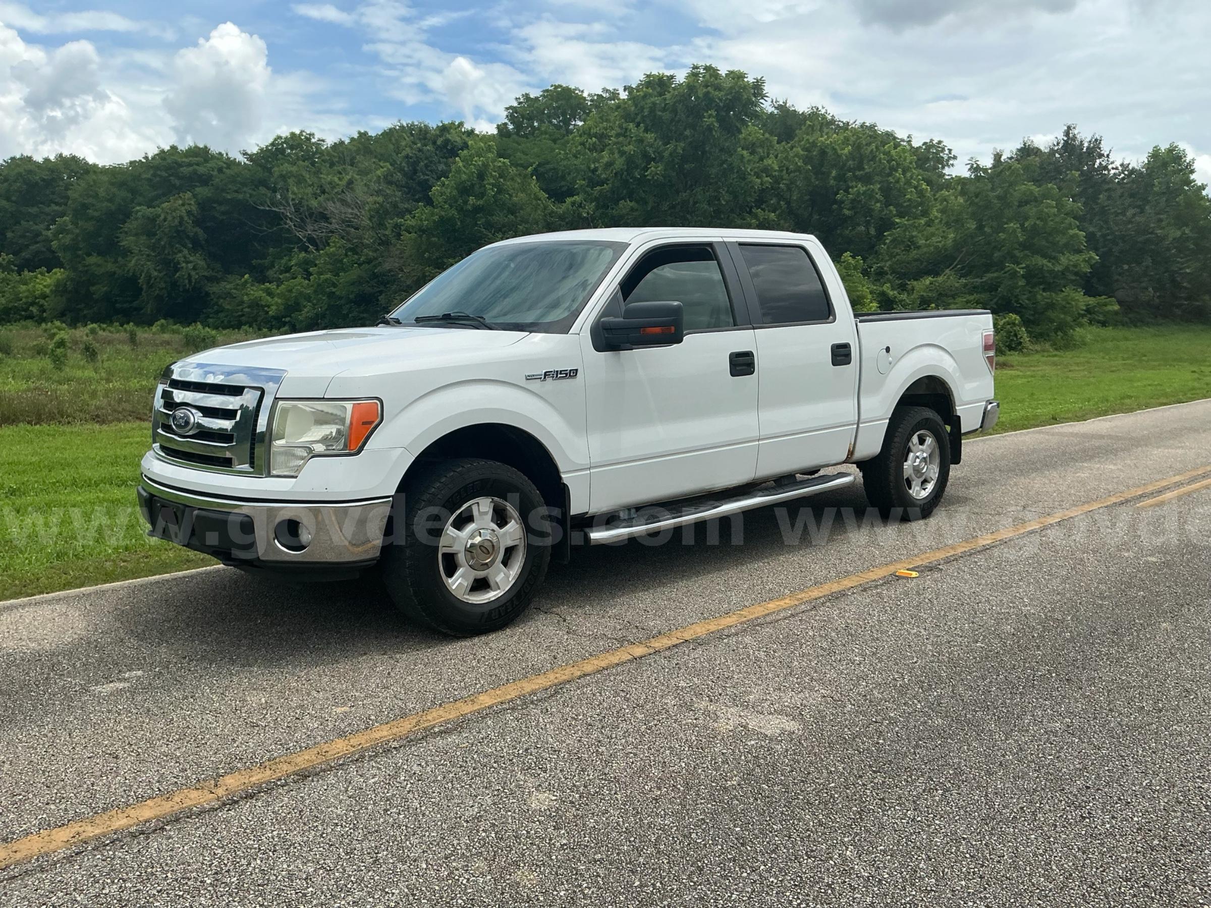 2010 Ford F-150 XLT SuperCrew 5.5-ft. Bed 4WD