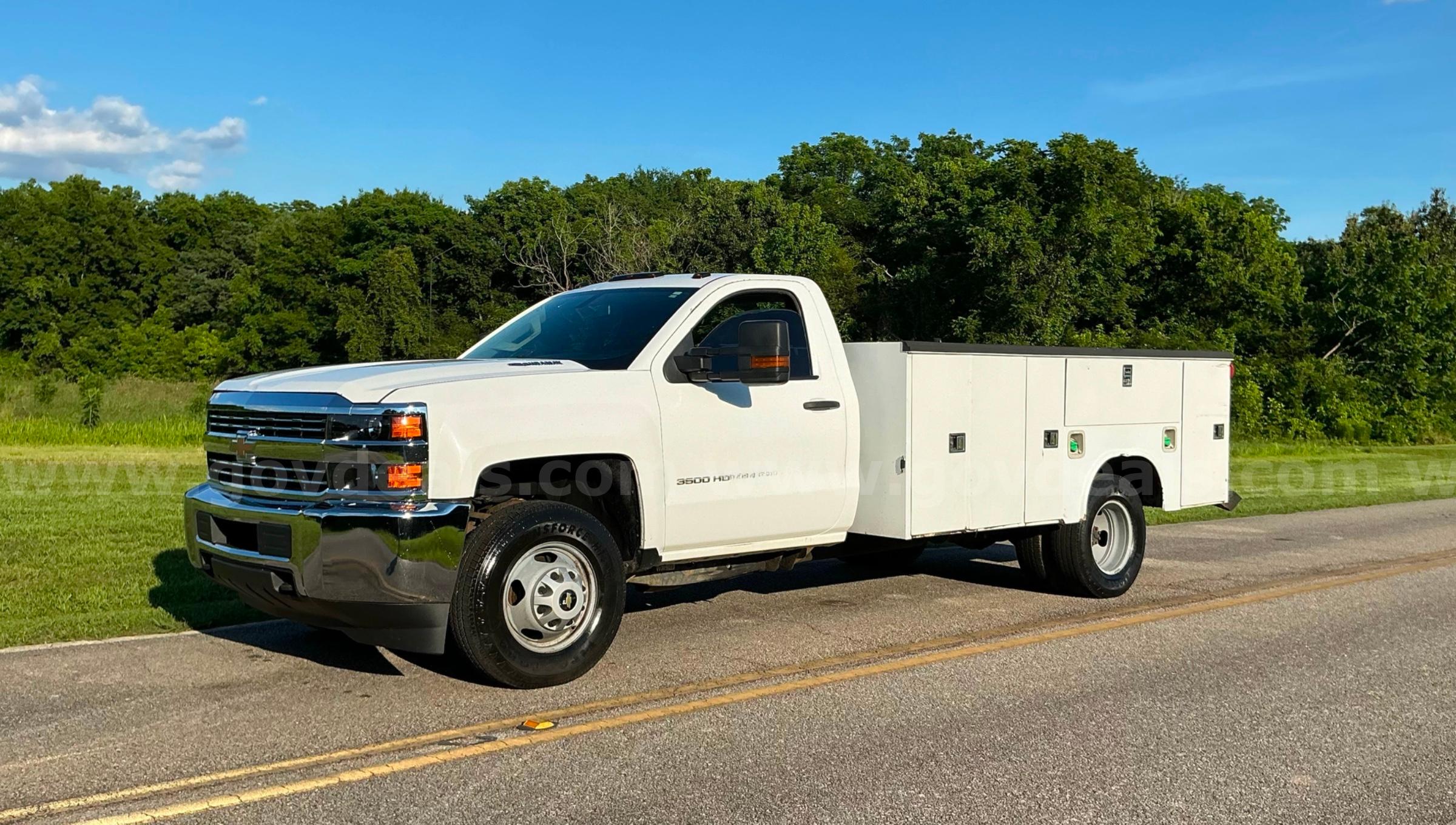 2016 Chevrolet Silverado 3500HD Duramax Diesel 2WD