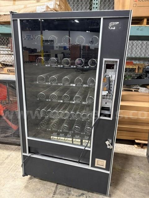 Vending Machine  7600 Government Surplus Auction - Primary Photo