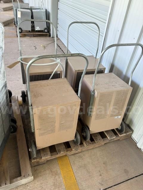 Dehumidifiers, 12 Total Oasis DC-45-D100 Government Surplus Auction - Photo #5