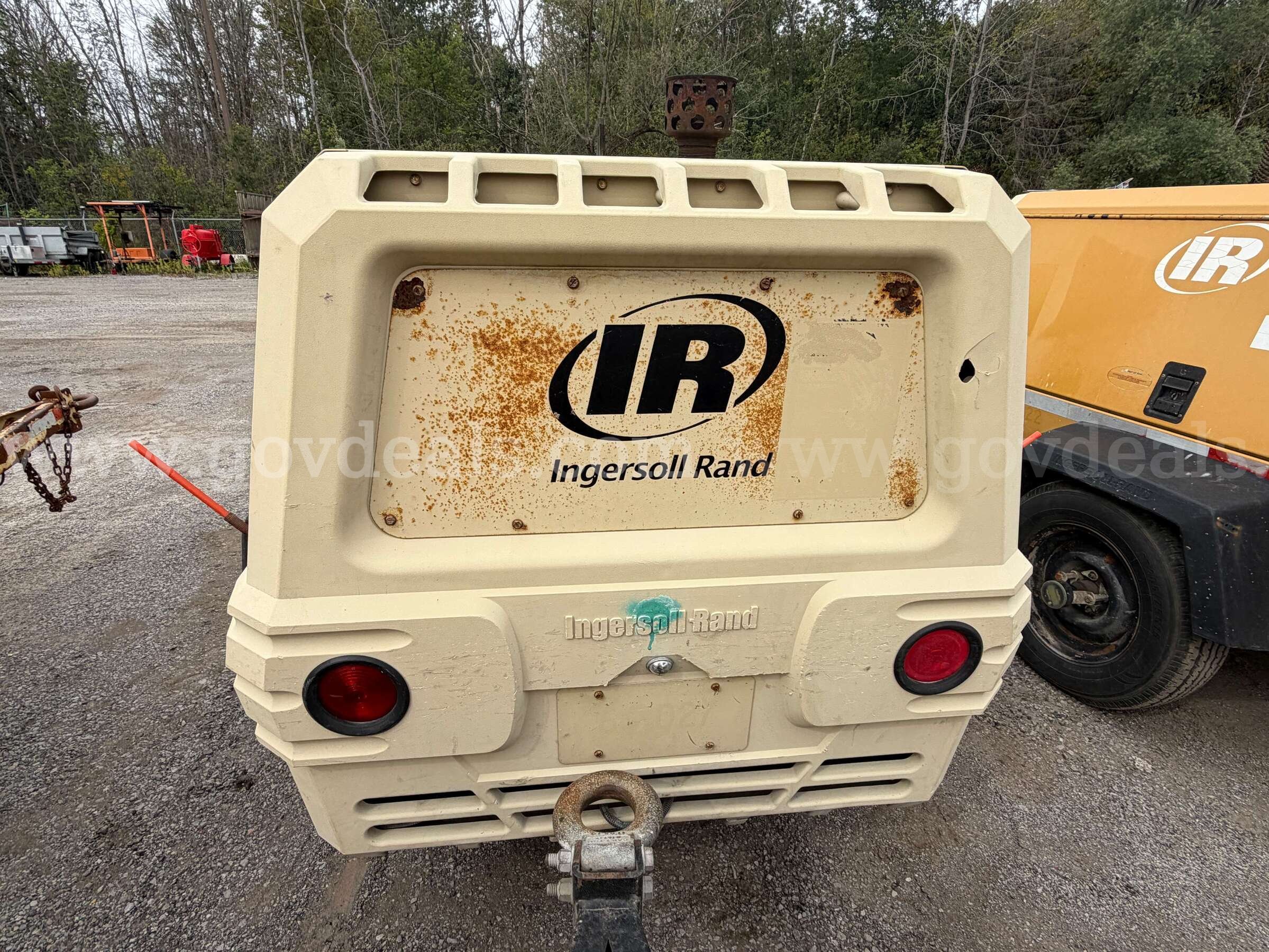 Ingersoll Rand Trailer Compressor John Deere/4024T