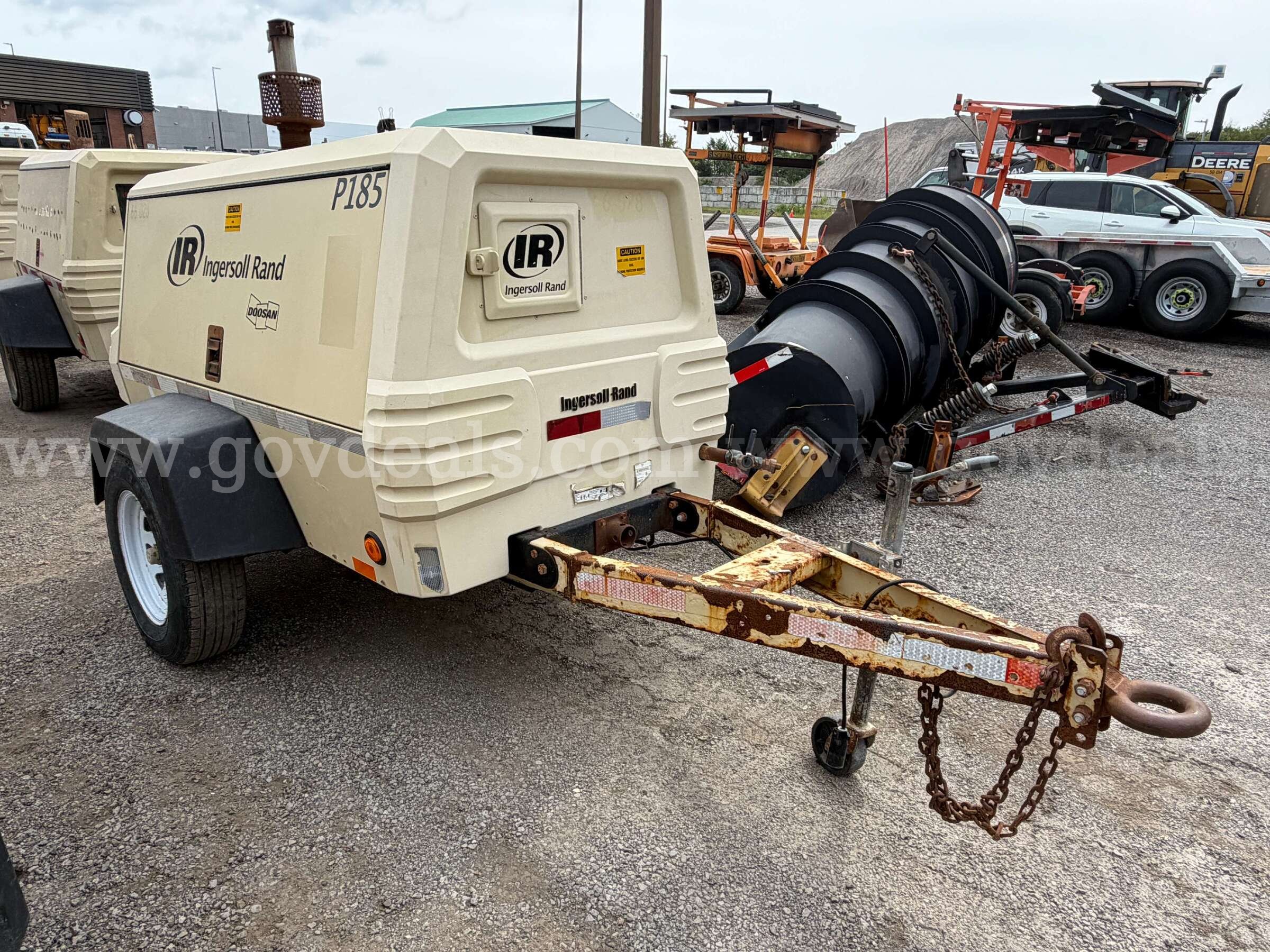 Ingersoll Rand Trailer Compressor John Deere/4024T