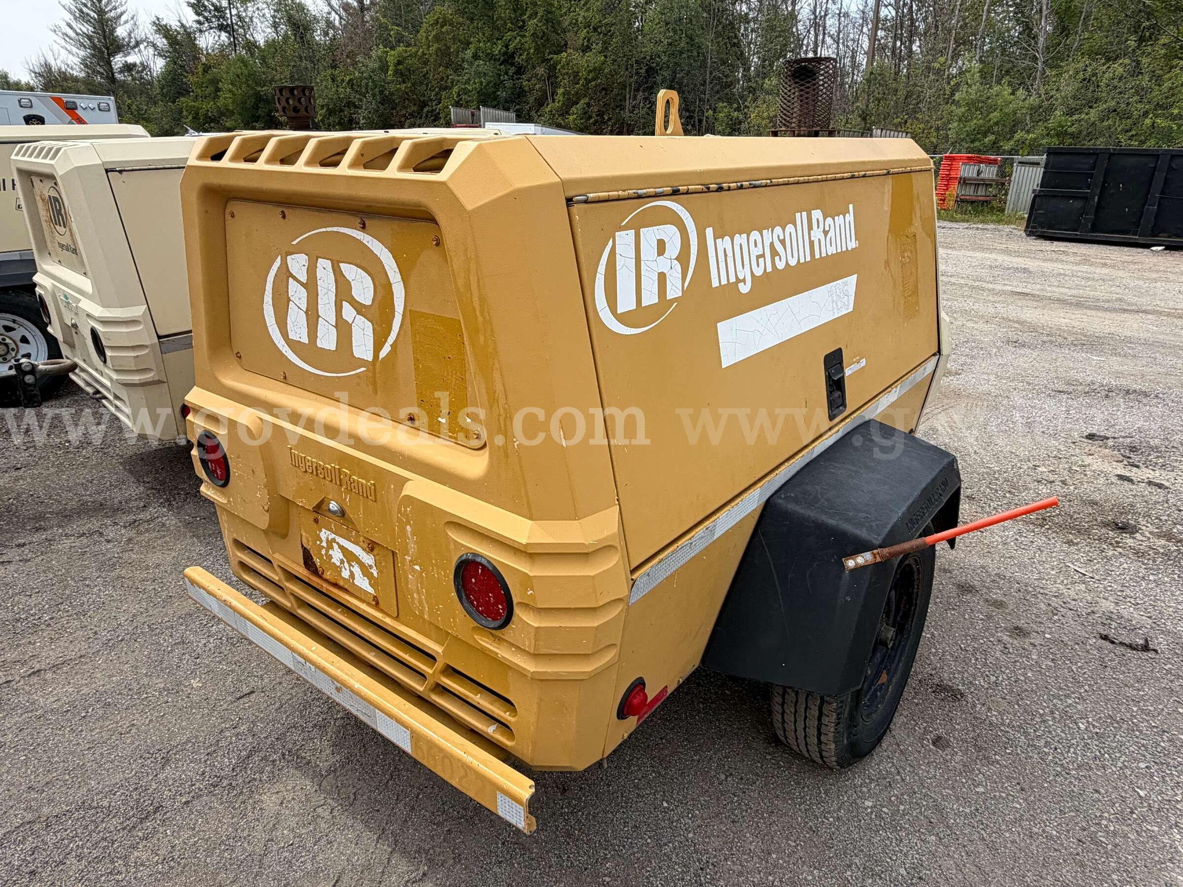 Ingersoll Rand Trailer Compressor John Deere/4024T