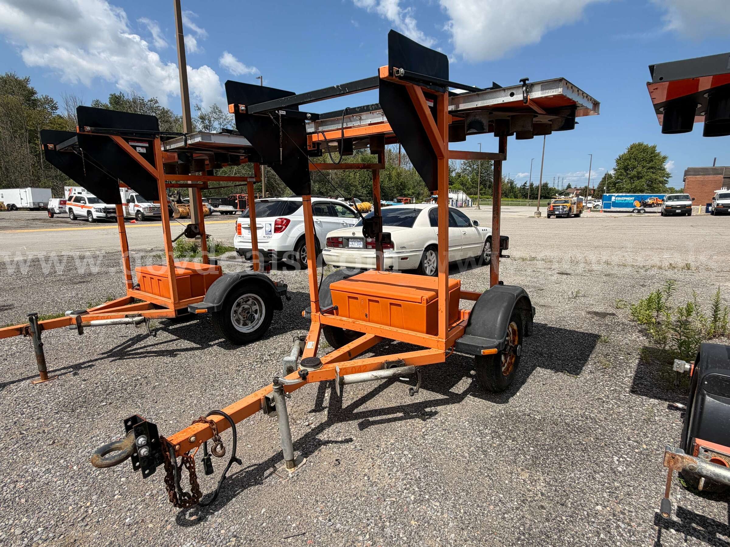 Arrow Board Traffic Trailer Folding Display VER-MAC GVWR Government Surplus Auction - Photo #2