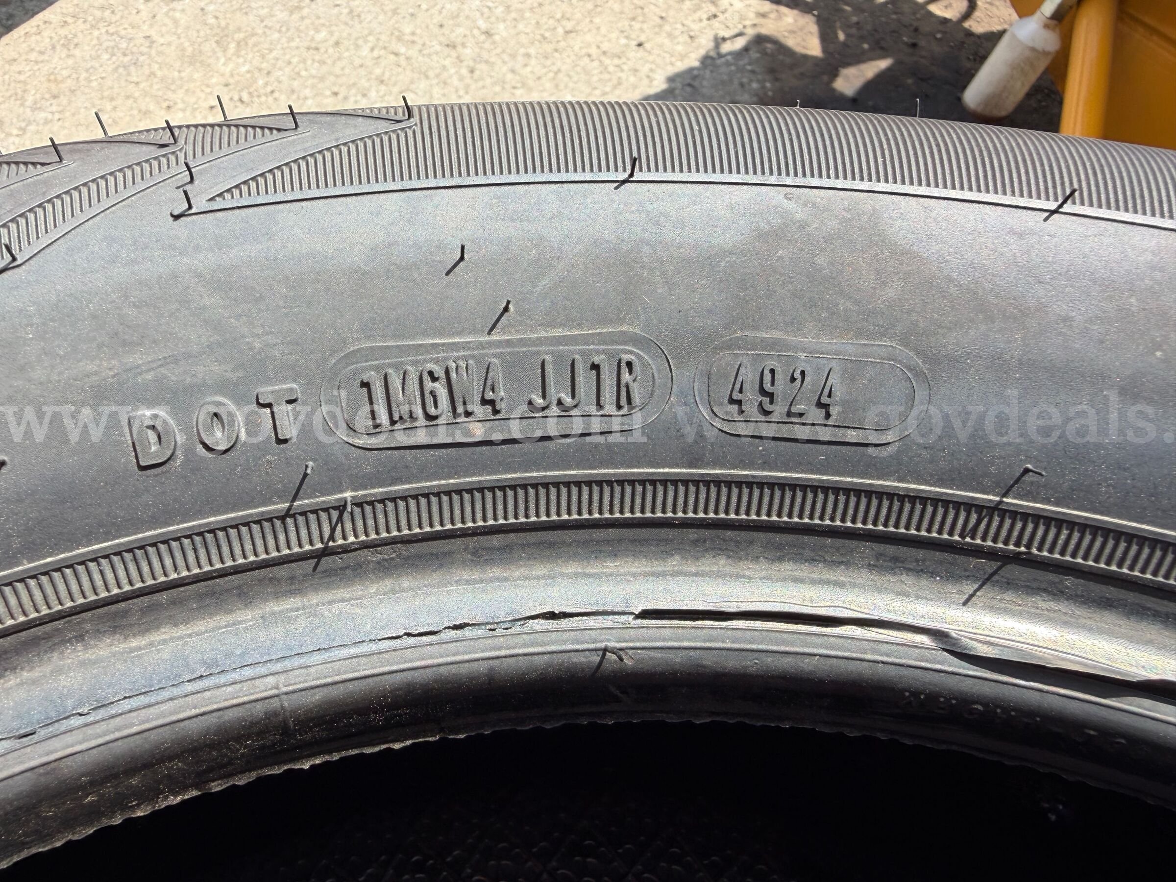 lot of 4 GoodYear Eagle Enforcer Tires 225/60 R18 GoodYear 225 Government Surplus Auction - Photo #3