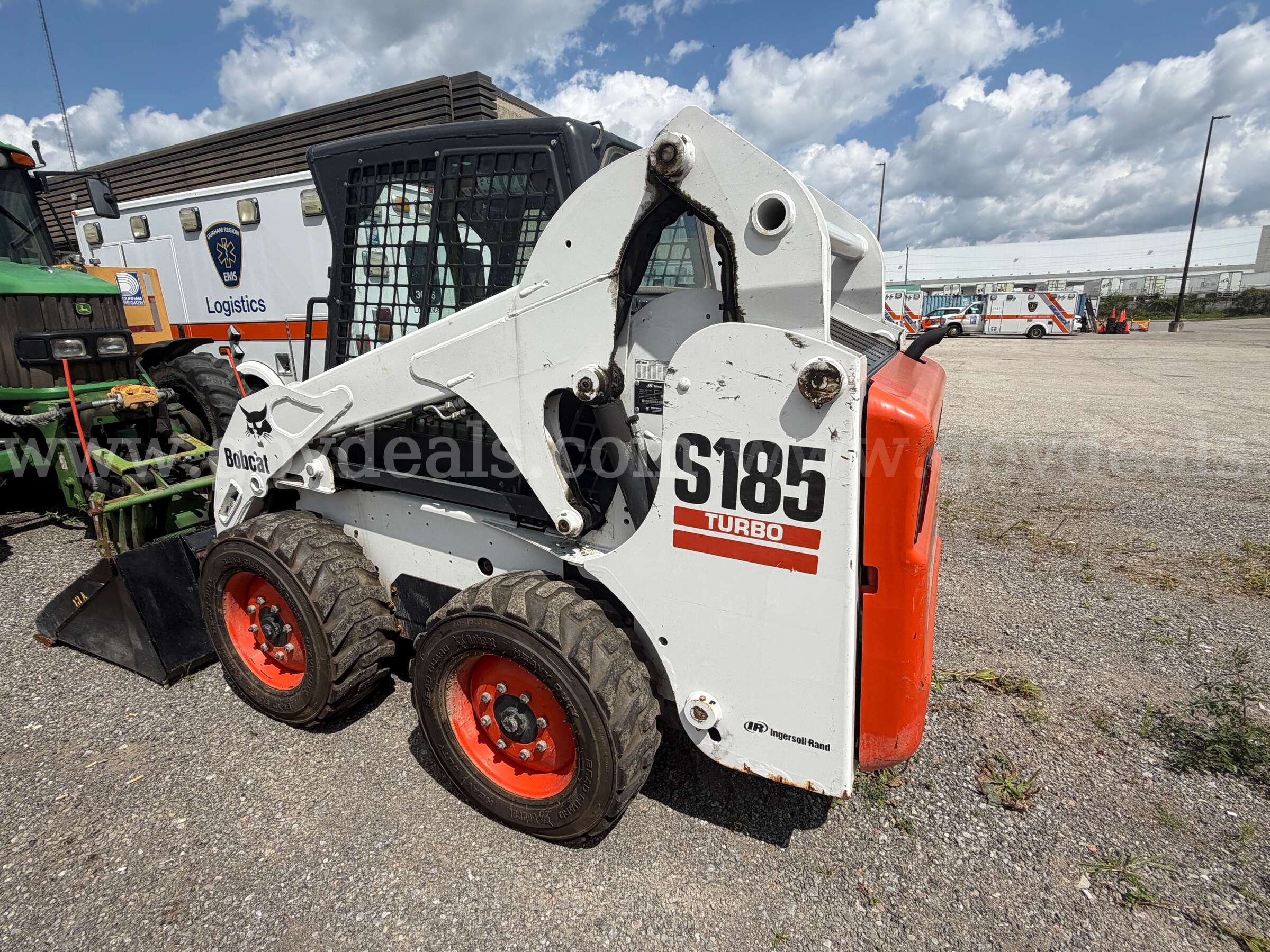 Skid Steer Bobcat S185 Turbo SBLP66HDBO500 Government Surplus Auction - Photo #6