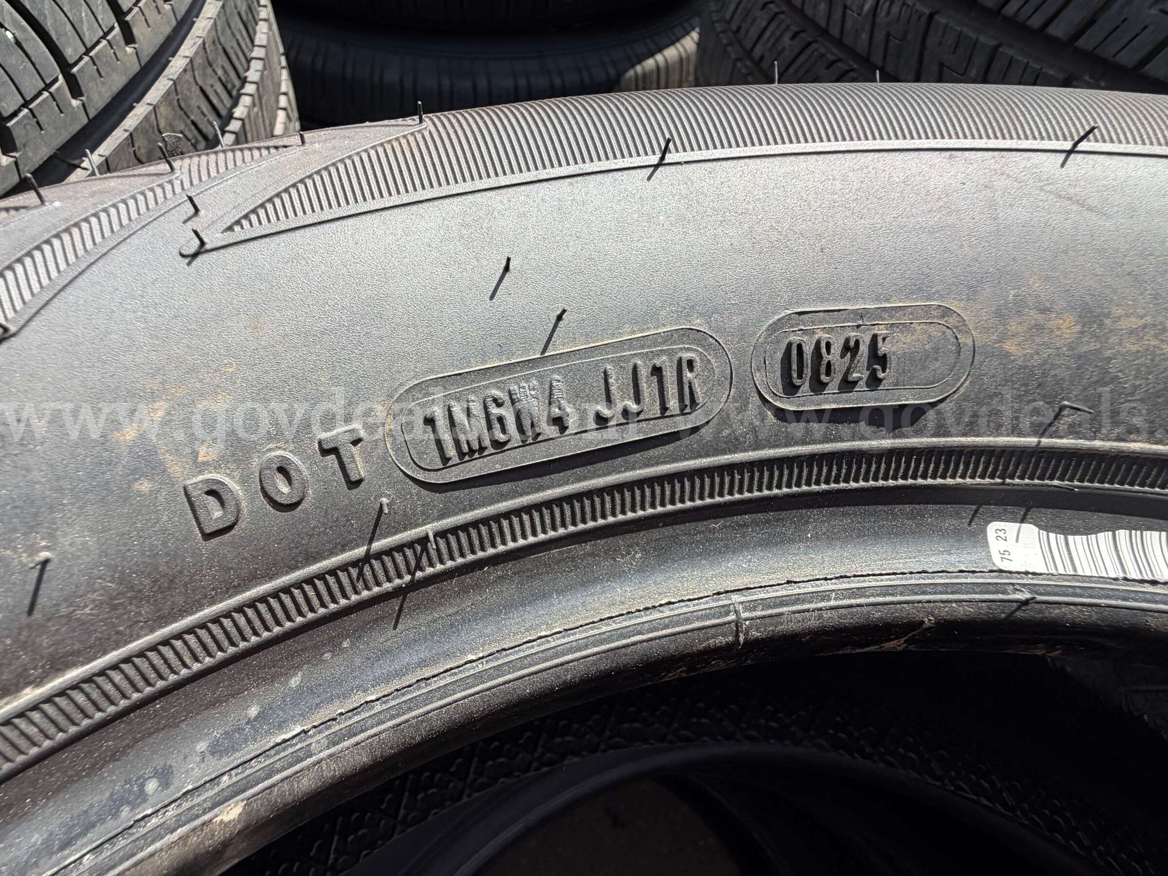 lot of 4 GoodYear Eagle Enforcer Tires 225/60 R18 Good Year 225 Government Surplus Auction - Photo #2