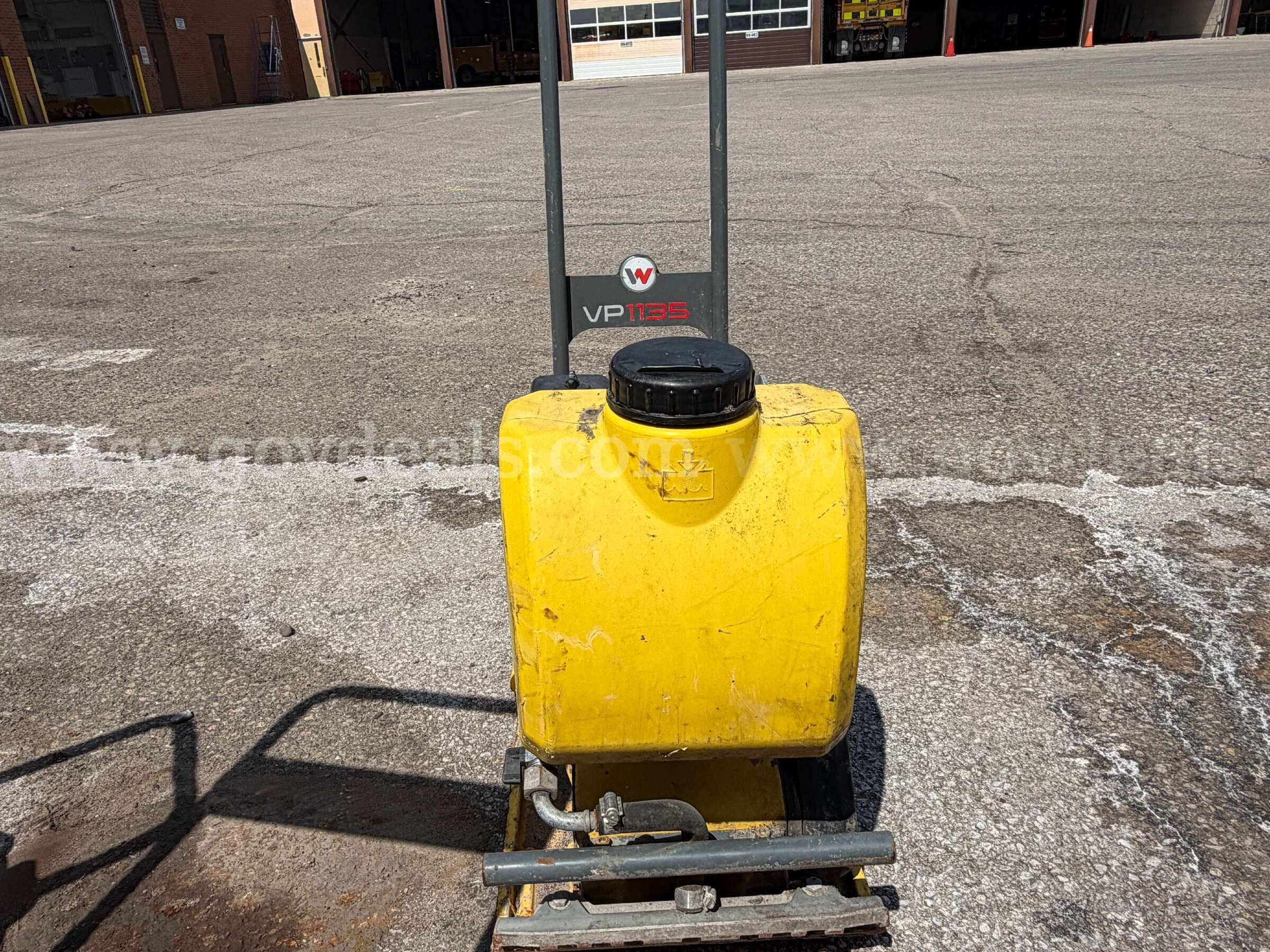 Wacker Neuson Vibroplate VP1135 Tamper Wacker Neuson VP1135 Government Surplus Auction - Photo #3
