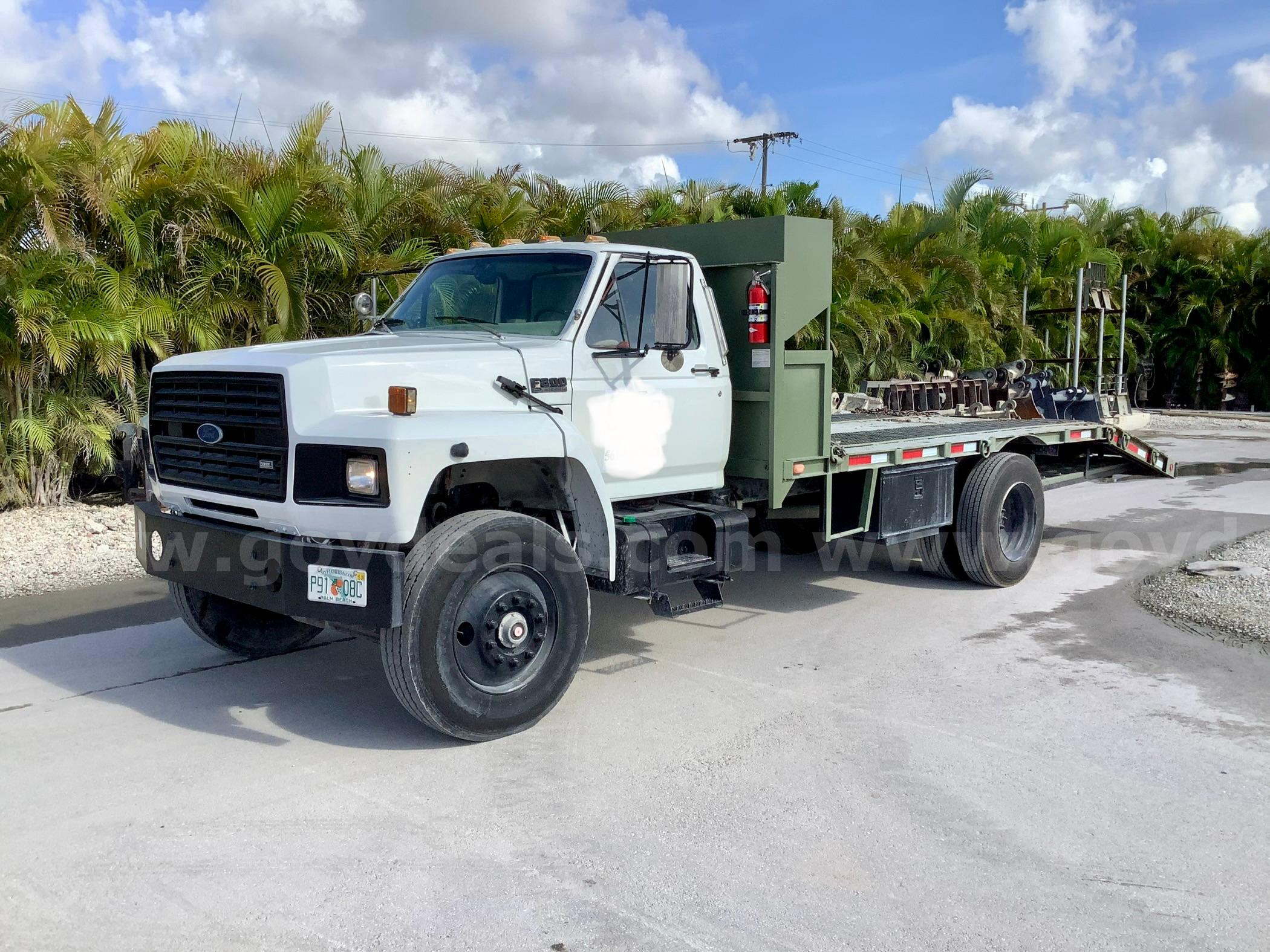 1989 FORD F800F RAMP TRUCK 7.8L TURBO DIESEL CONVENTIONAL CAB
