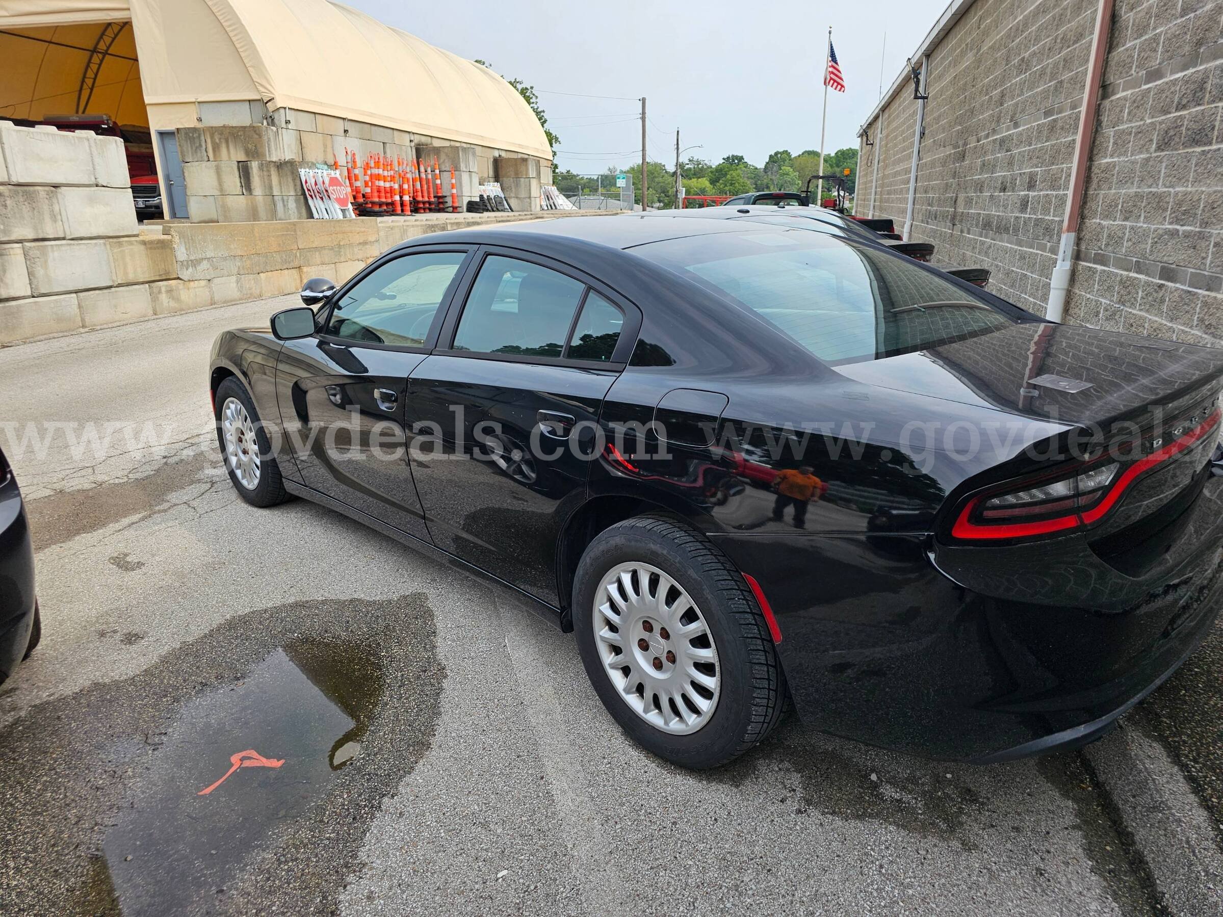 2016 Dodge Charger Dodge Charger Government Surplus Auction - Photo #2
