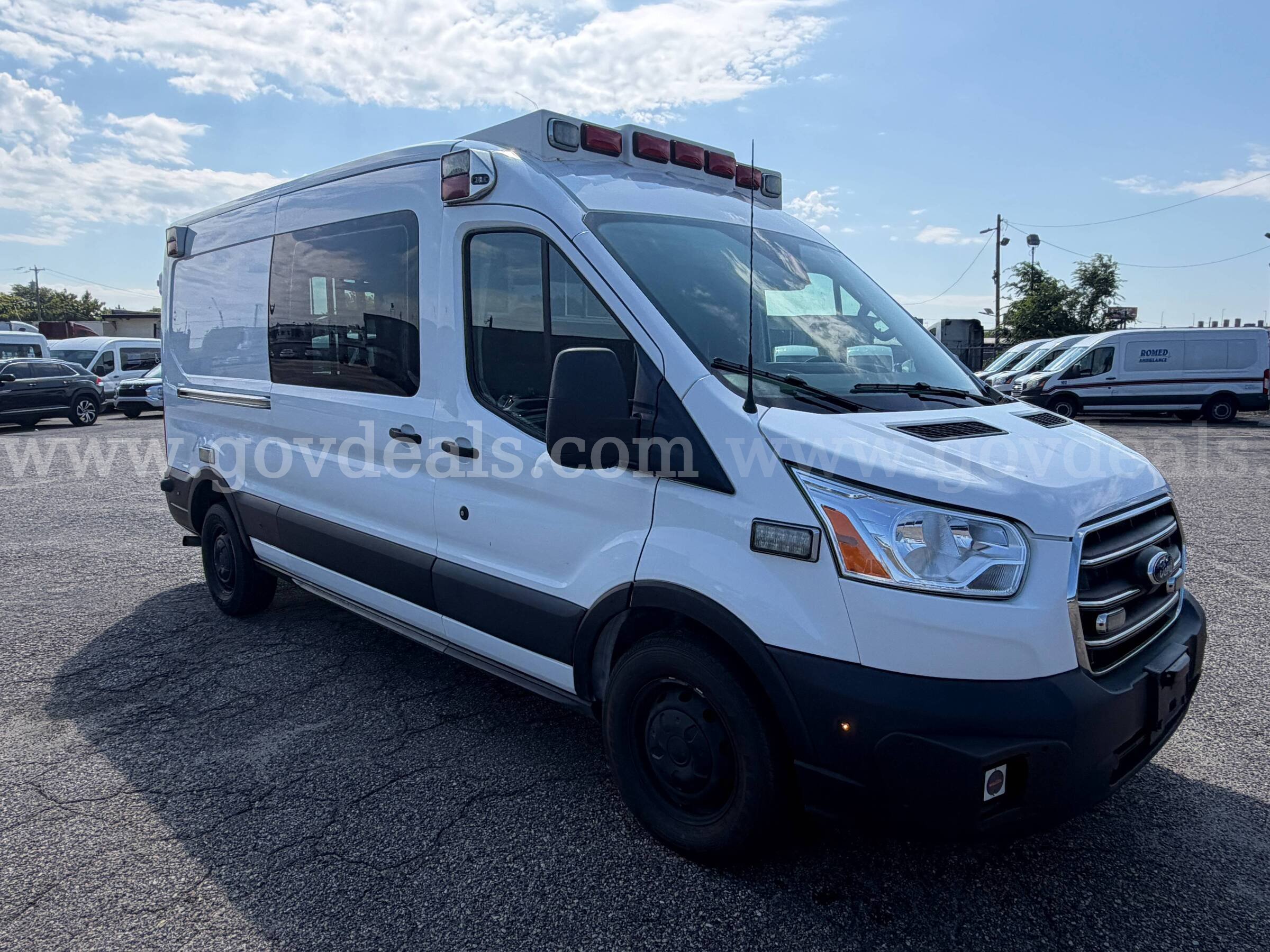 2020 Ford Transit Type II Miller Coach Ambulance Ford Transit Government Surplus Auction - Photo #4