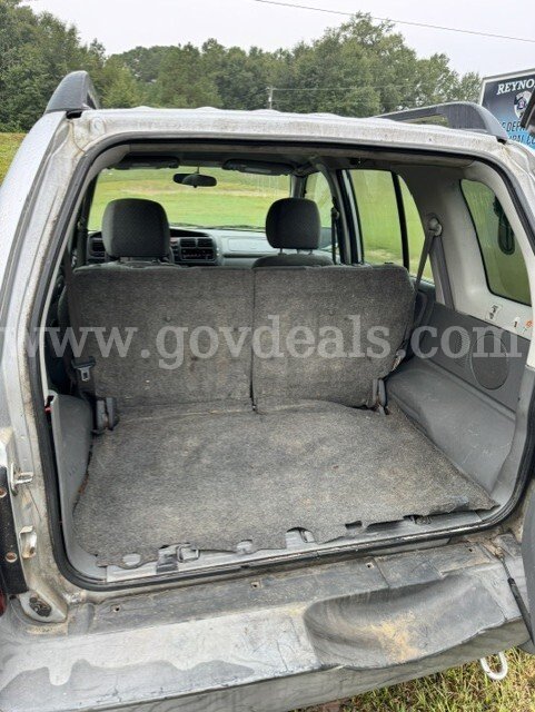 2001 Chevrolet Tracker 4-Door 4WD Chevrolet Tracker Government Surplus Auction - Photo #5