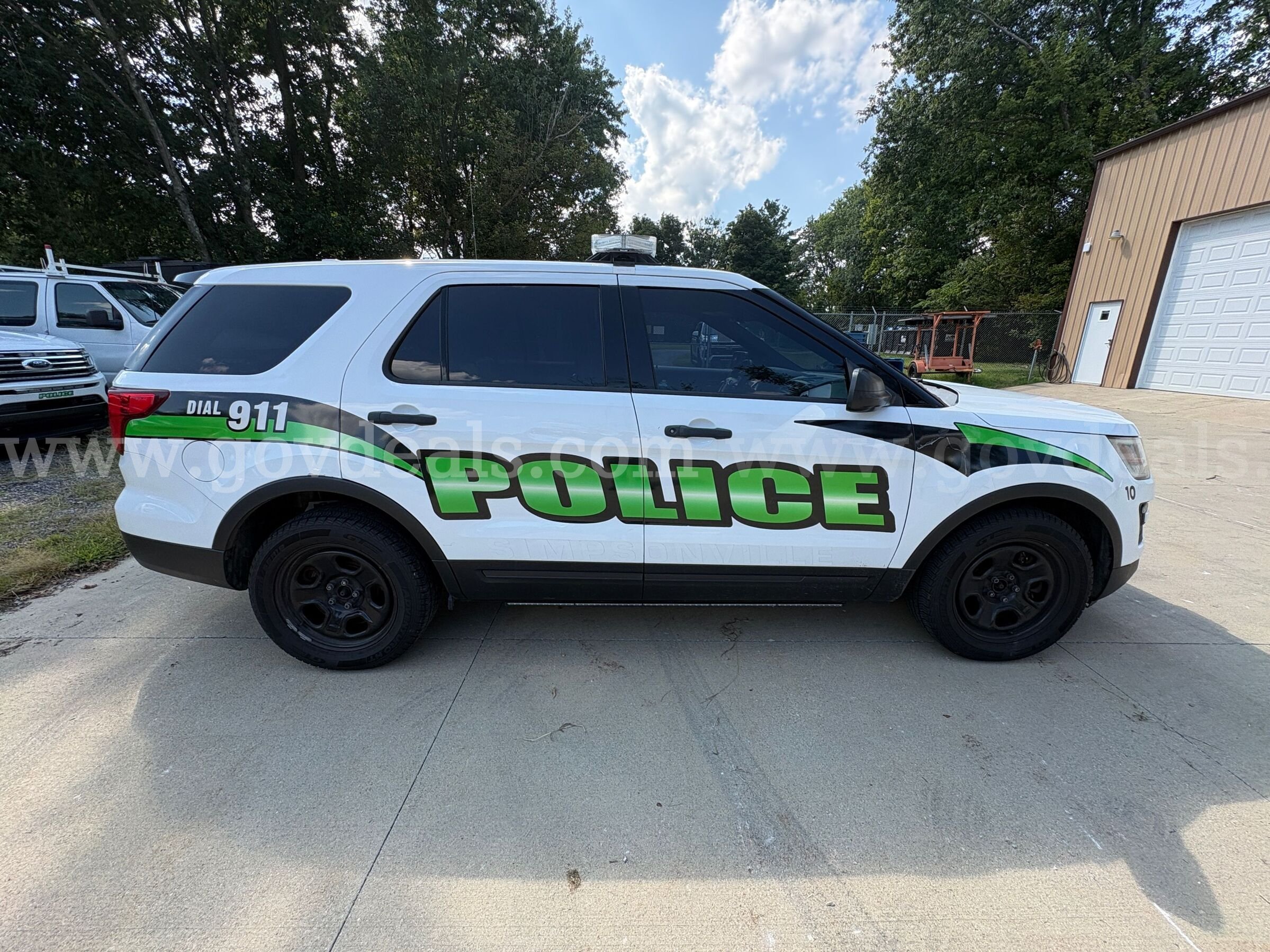 2017 Ford Explorer Police 4WD Ford Explorer Government Surplus Auction - Photo #4