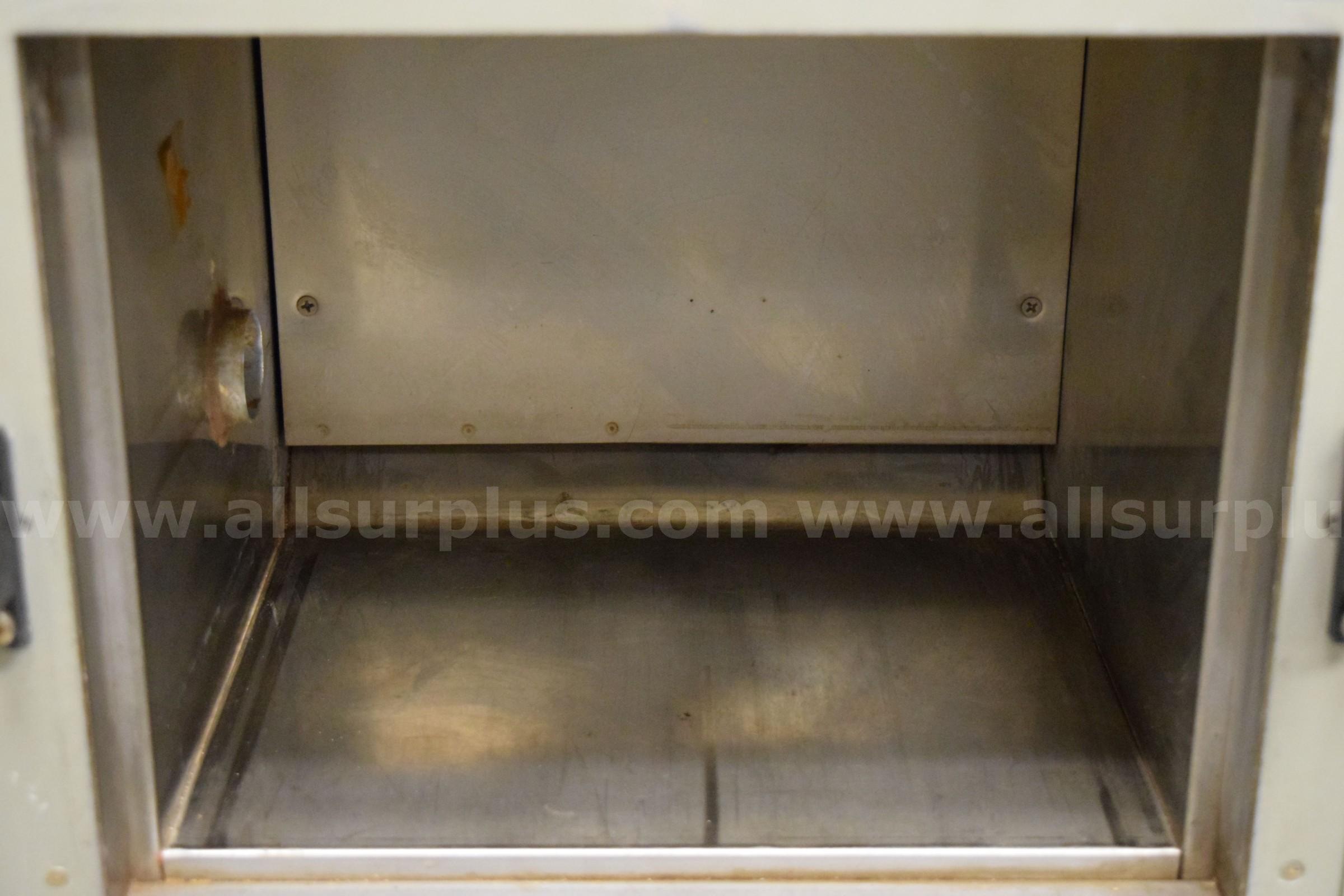 Delta 2300 CL Environmental Chamber Delta 2300 Government Surplus Auction - Photo #2