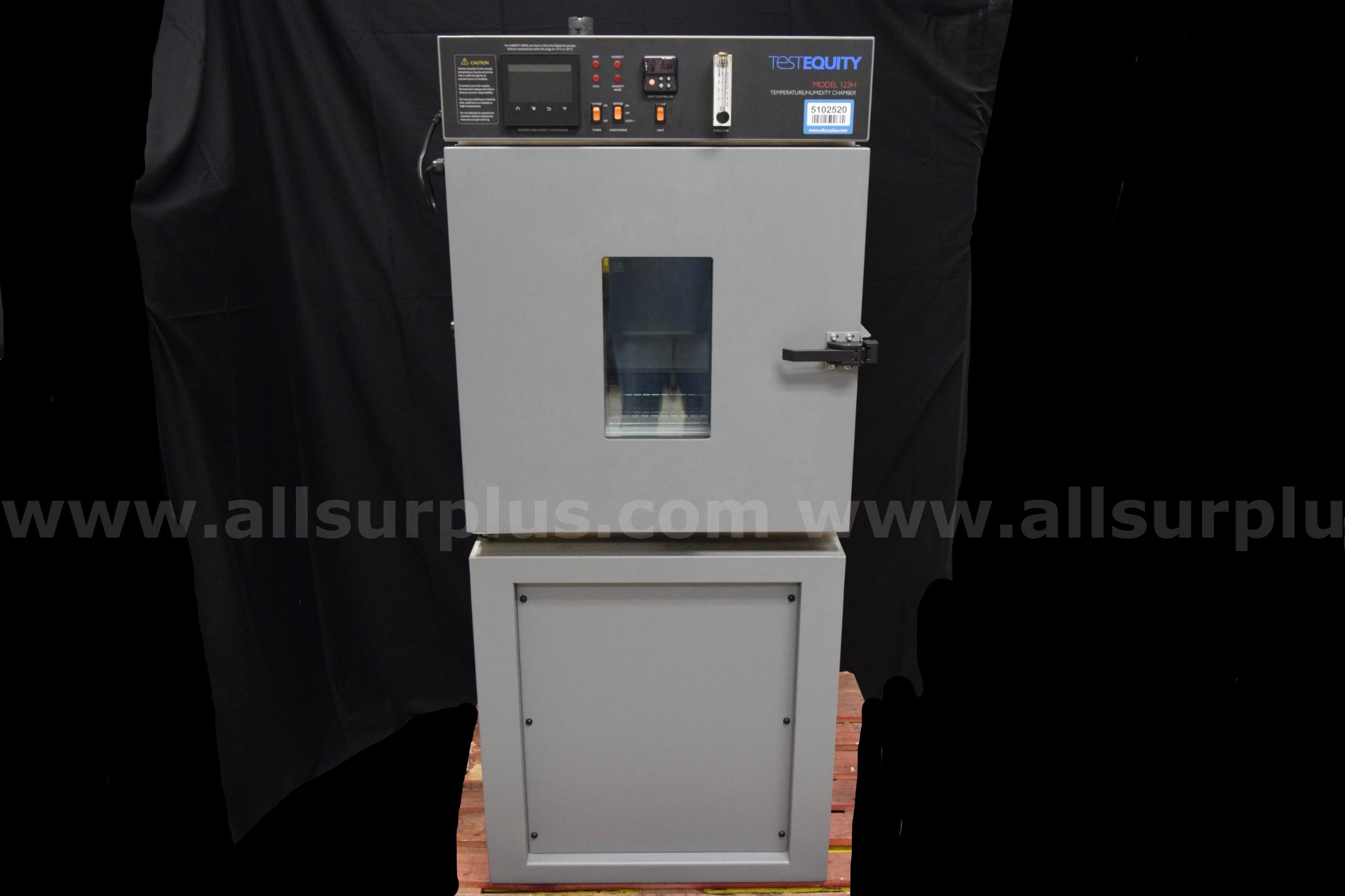 Test Equity 123HS Temperature/Humidity Chamber Test Equity 123HS Government Surplus Auction - Primary Photo