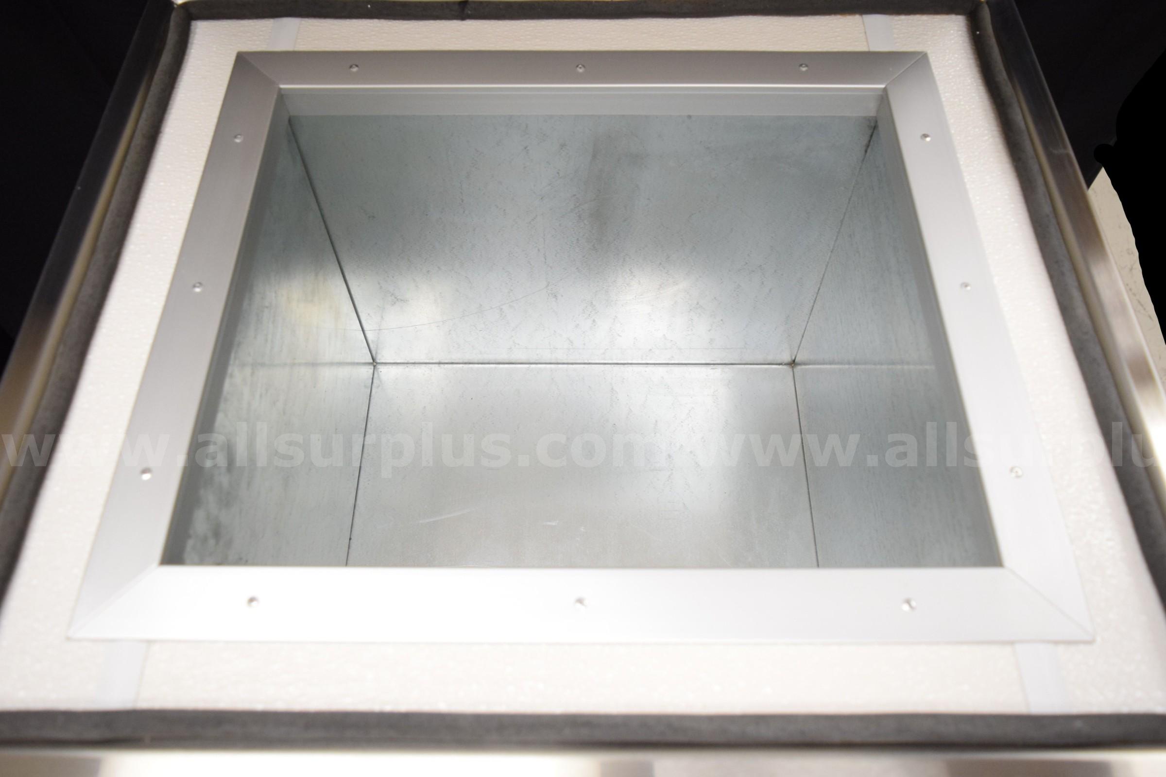 Yamoto LTF-001C Low Temp Laboratory Freezer Yamoto 001C Government Surplus Auction - Photo #3