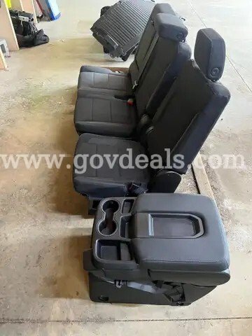 2026 Tahoe rear seats and front center seat/armrest Chevrolet Tahoe Government Surplus Auction - Photo #3