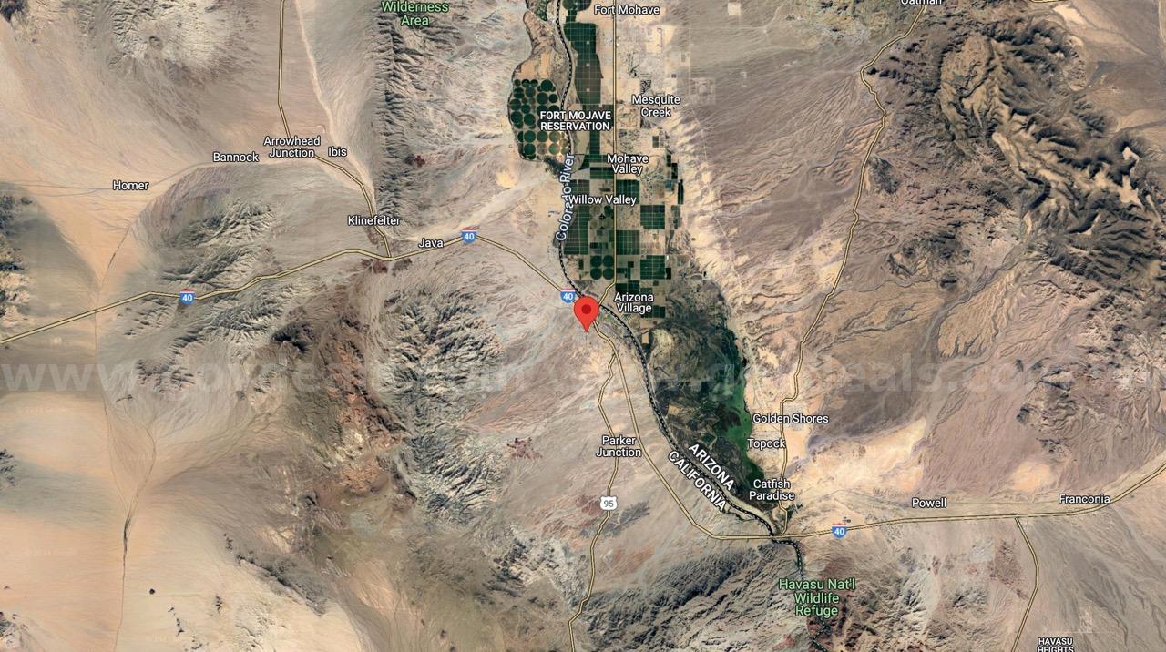 Cleared, Level lot Near CA/AZ Border   Government Surplus Auction - Photo #4