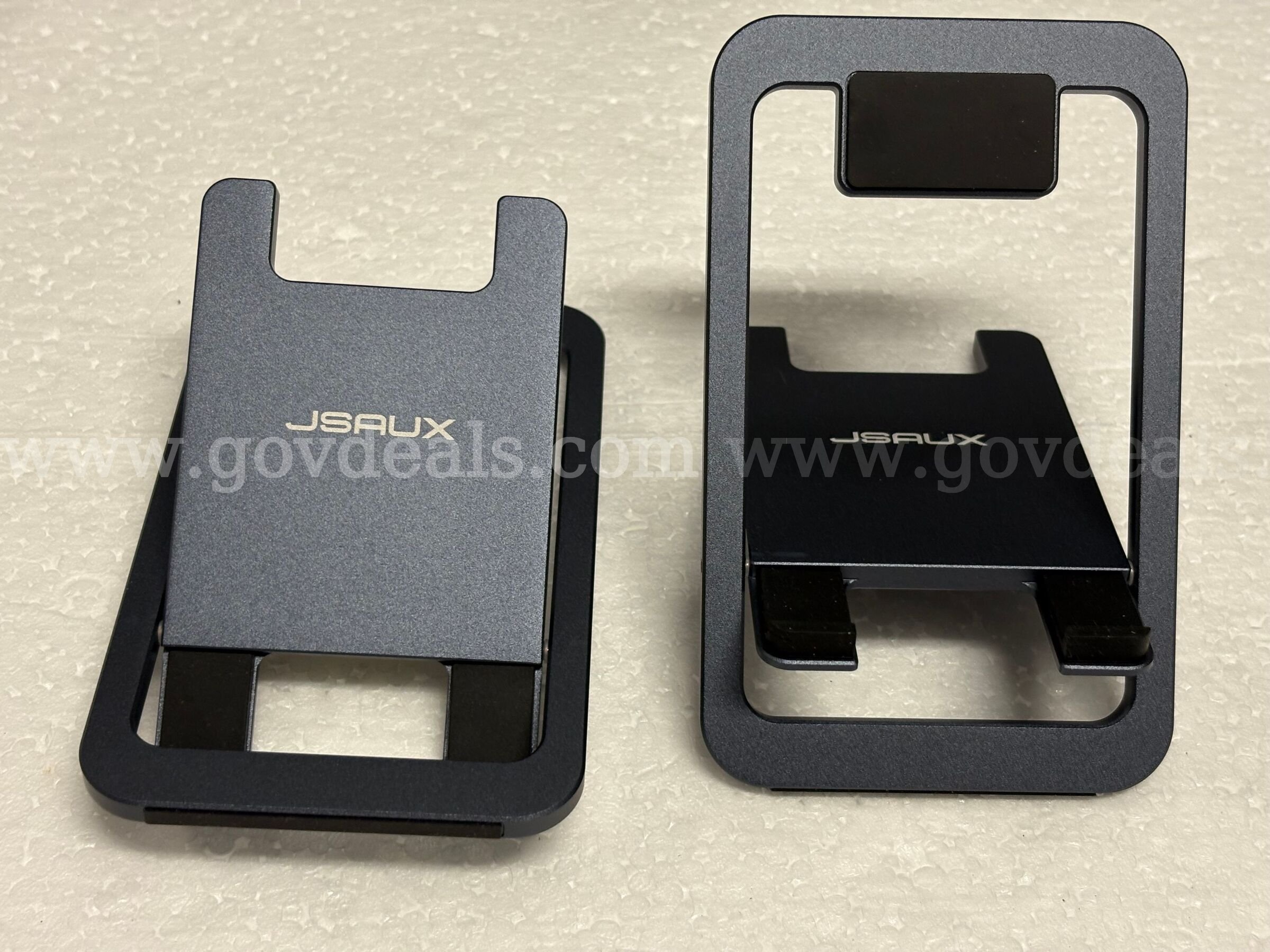 Portable Charger & Cell Phone Accessories Various Charger Government Surplus Auction - Photo #2