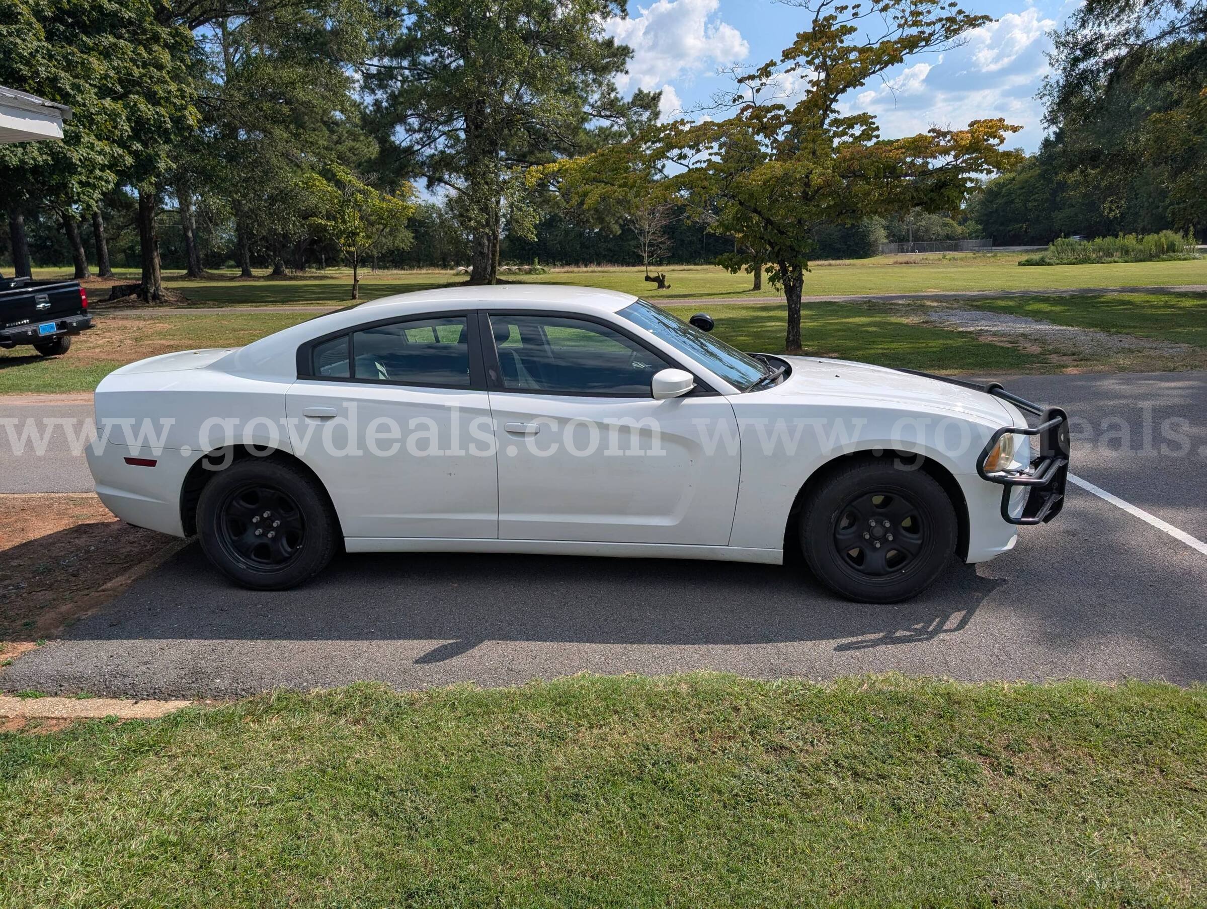 2011 Dodge Charger V8 Police Package - NO RESERVE Dodge Charger Government Surplus Auction - Photo #6