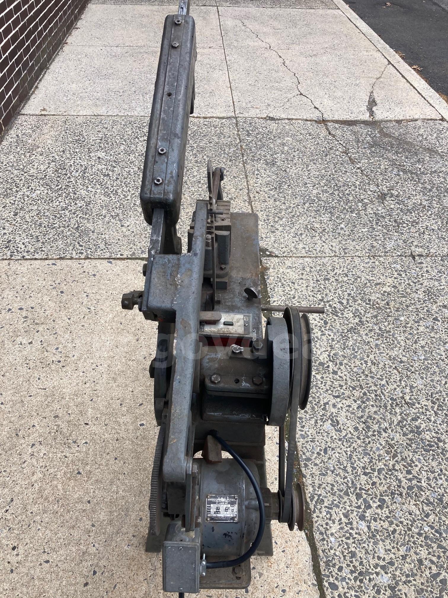 Keller Horizontal Hex Saw Keller  Government Surplus Auction - Photo #3