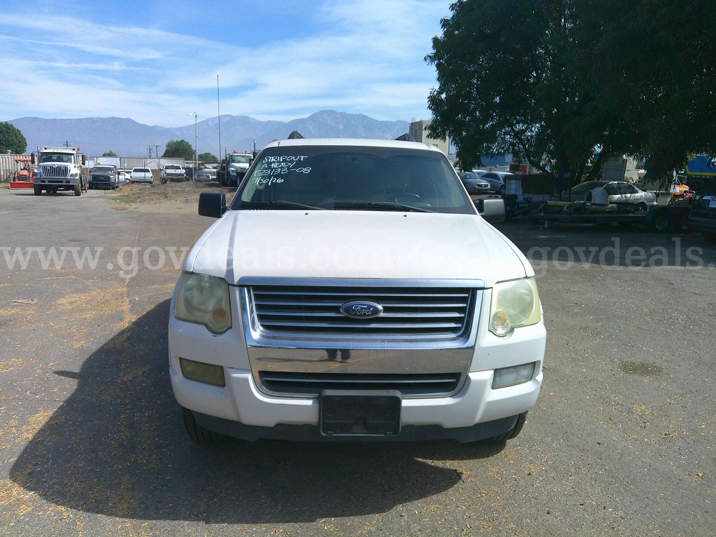 2008 Ford Explorer Ford Explorer Government Surplus Auction - Photo #3
