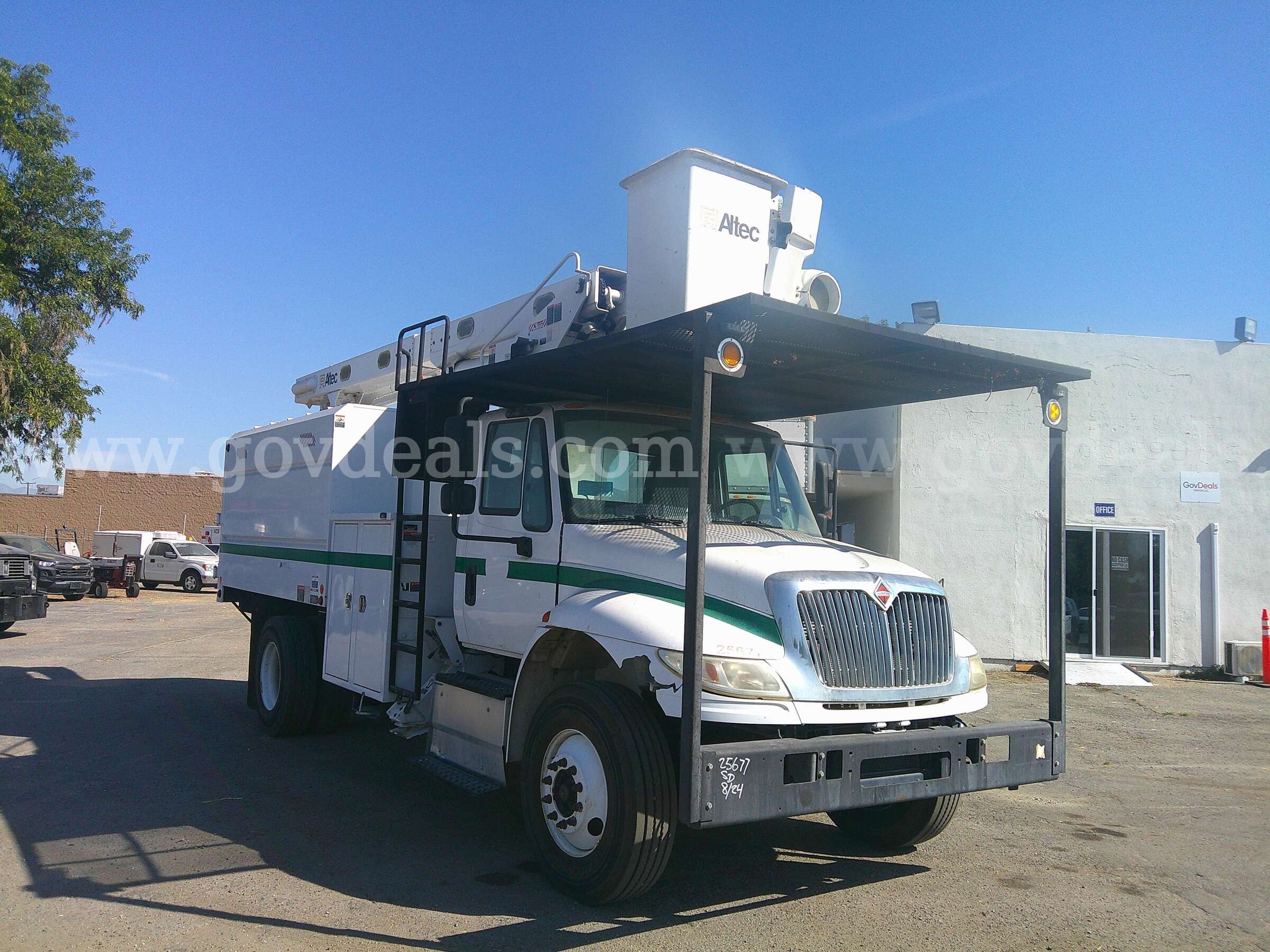 2017 International DuraStar 4400 International 4400 Government Surplus Auction - Photo #5