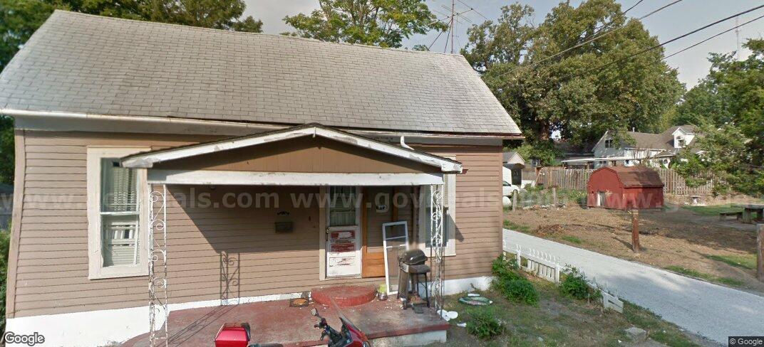 Great Investment Opportunity – Fixer Upper in the Heart of Harrisburg, IL   Government Surplus Auction - Primary Photo