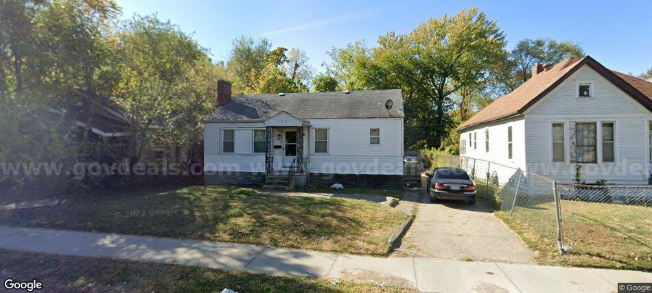 High-Upside Single-Family Fixer in East Saint Louis – Prime Rental Market Near Downtown STL   Government Surplus Auction - Primary Photo