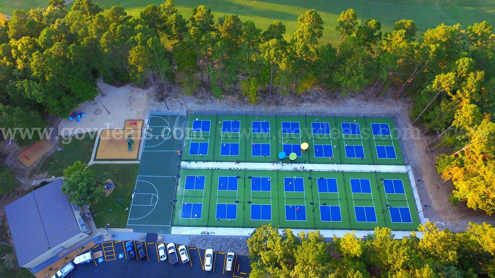 Oversized Infill Lot in Prime Location Near Lake & Golf – Almazan Way, Hot Springs Village   Government Surplus Auction - Photo #5