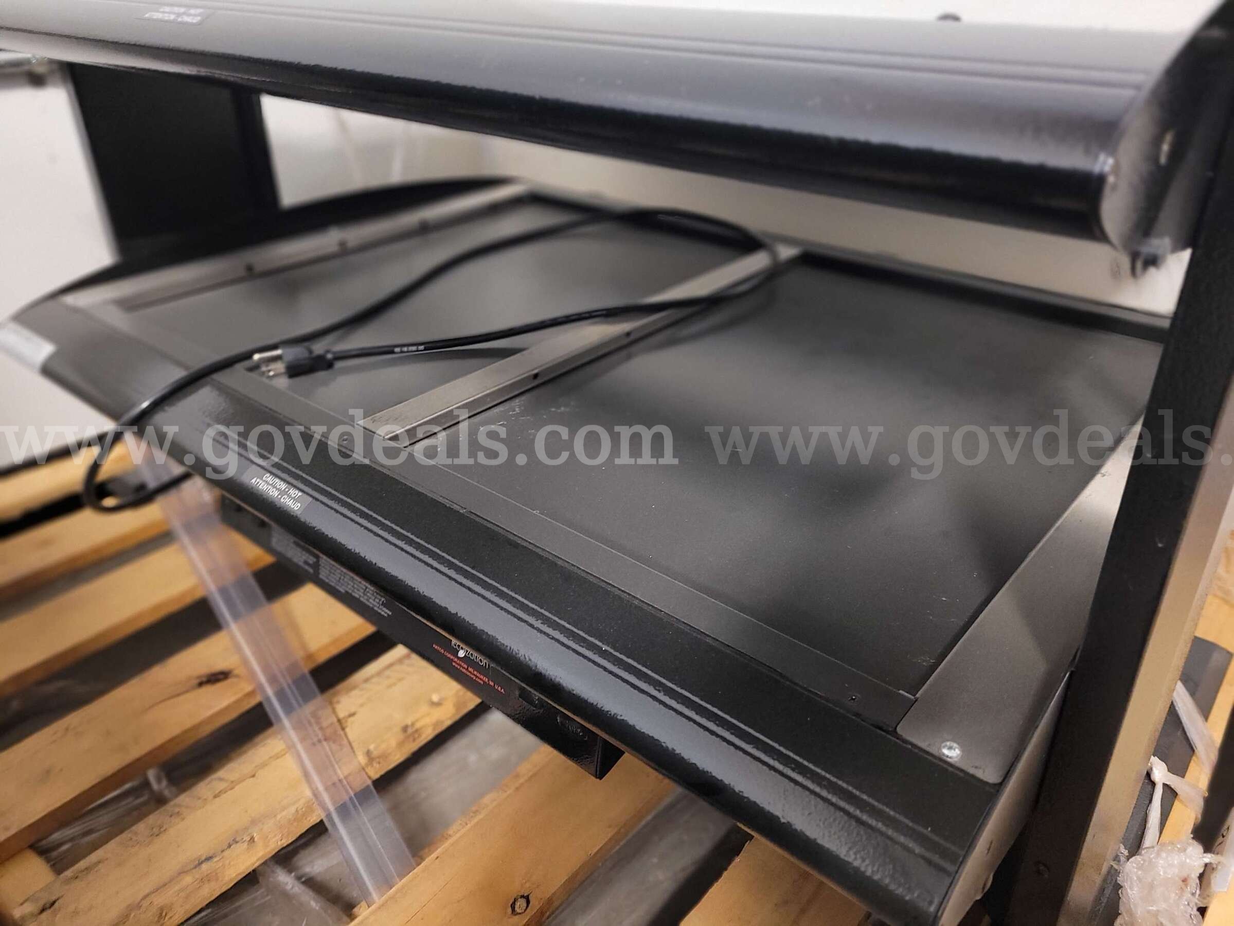 Hatco Heated Zone Merchandiser Food Warming Display Shelf Hatco  Government Surplus Auction - Photo #5