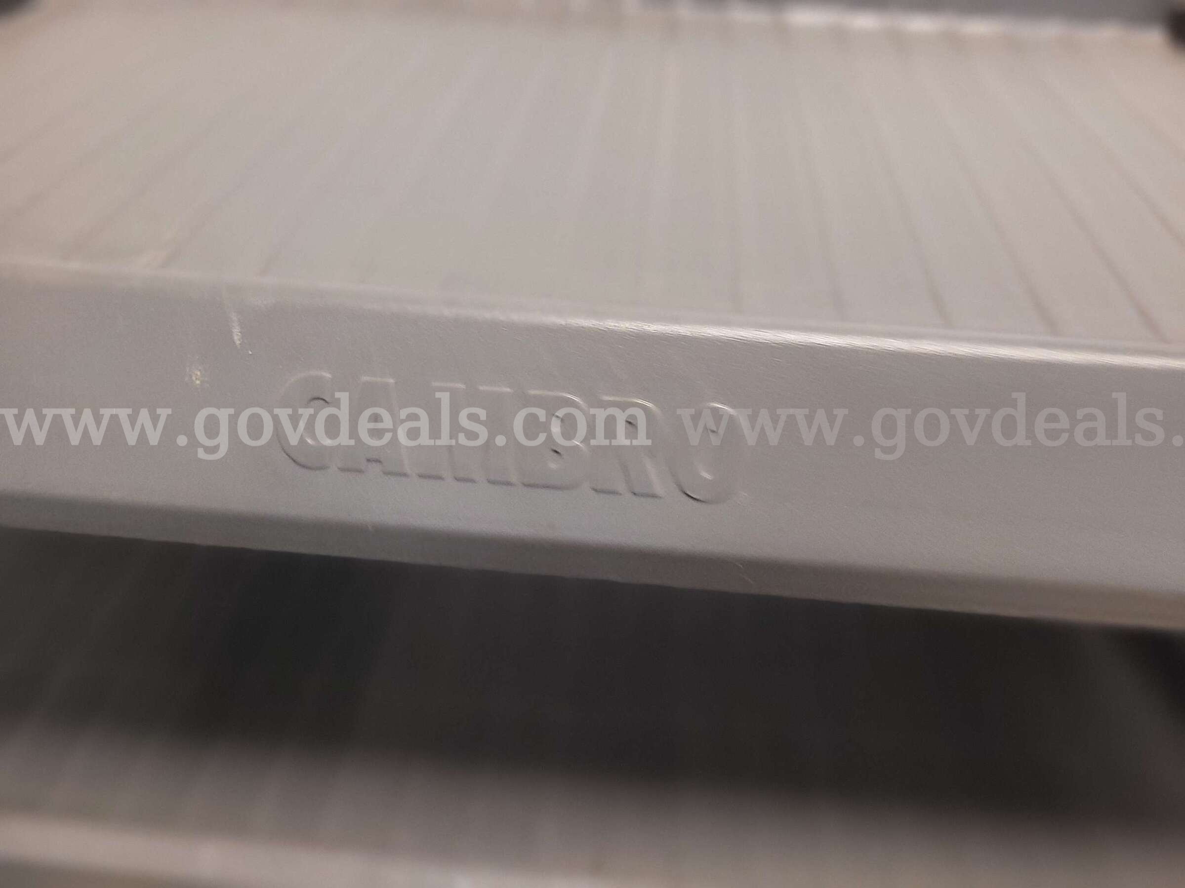 Lot of 2 Cambro Plastic Utility/Service Carts on Casters   Government Surplus Auction - Photo #2