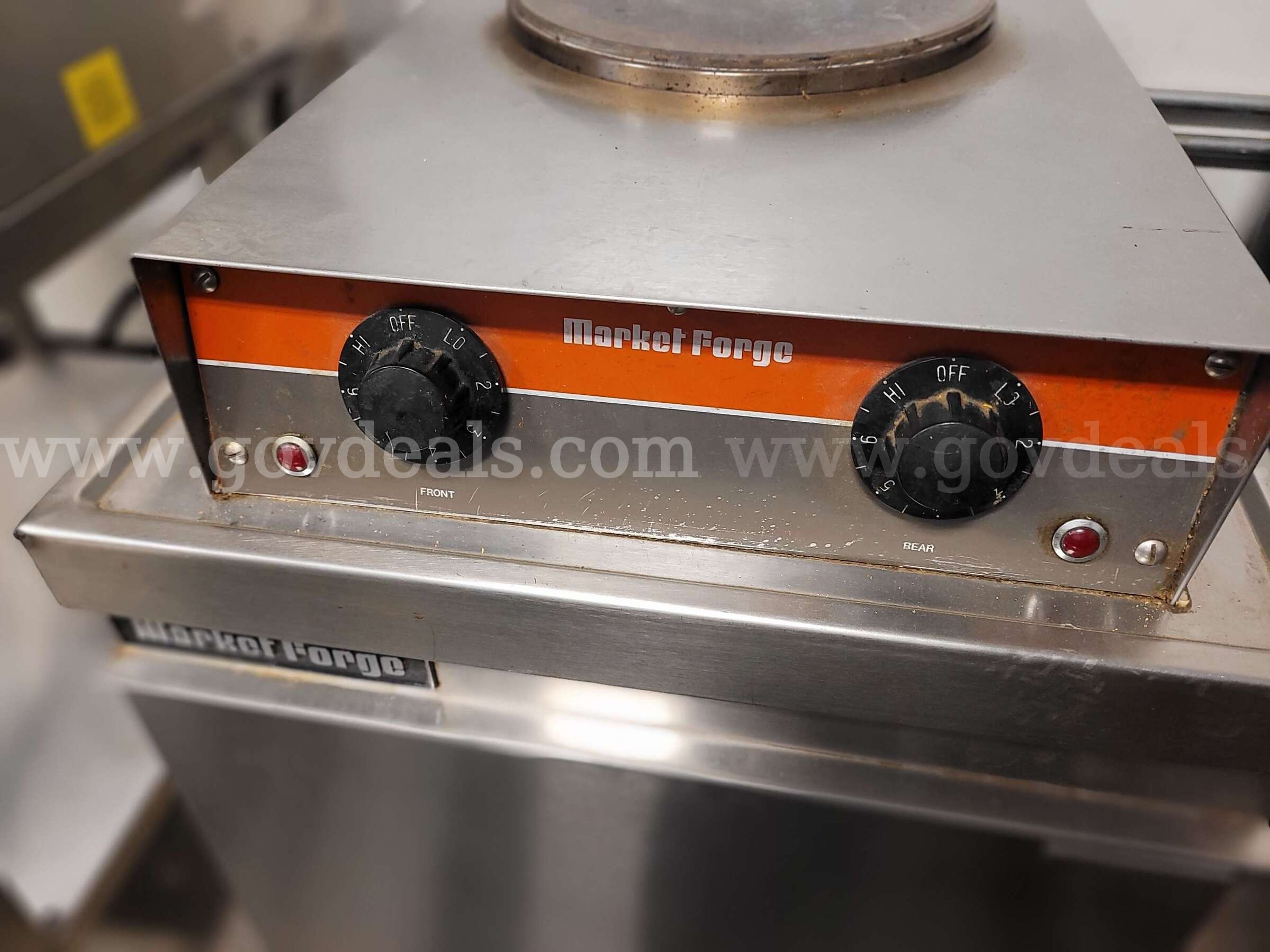 Market Forge Commercial Steam Table with 2-Burner Hot Plate Market Forge  Government Surplus Auction - Photo #5