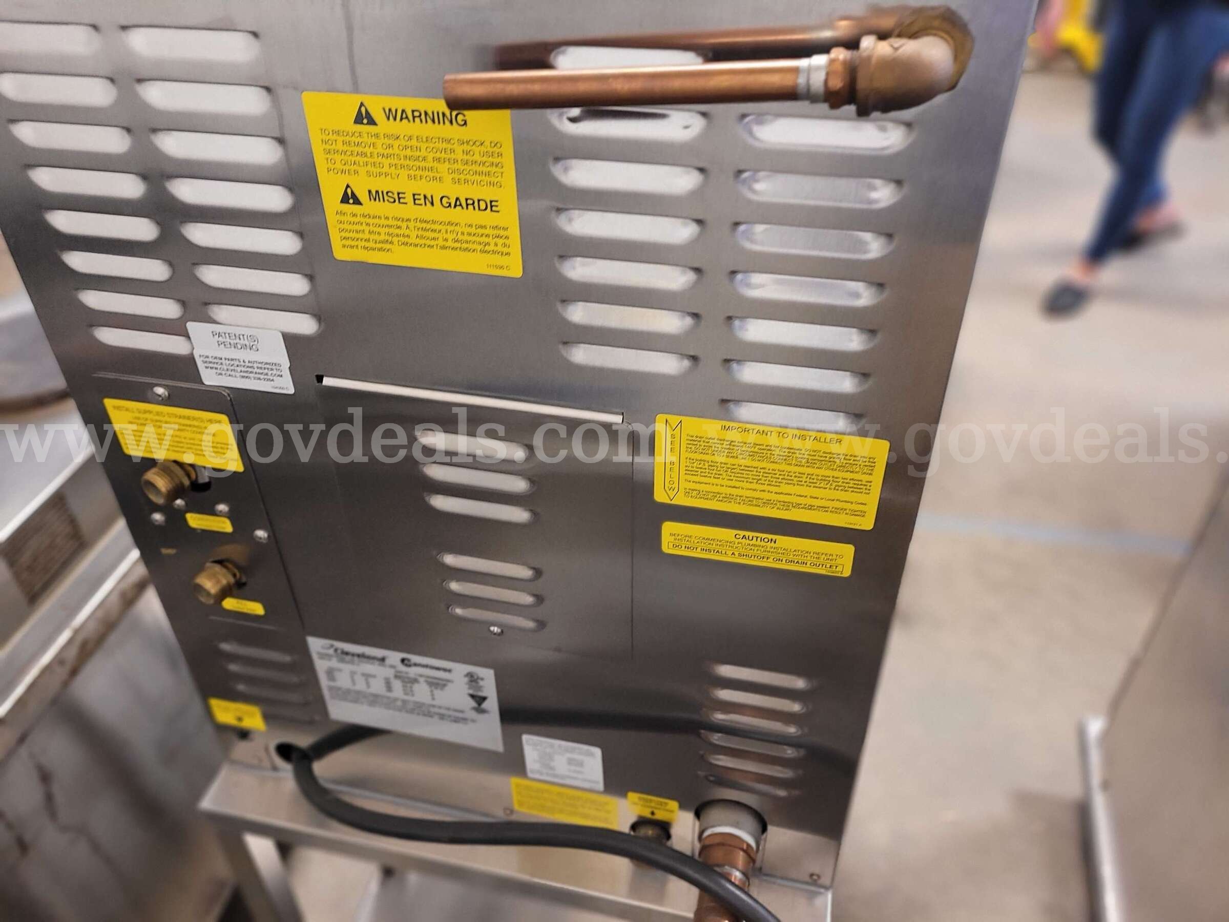 Cleveland SteamChef Commercial Countertop Steamer w/ Stand – Model 22CET6.1 Cleveland 22CET6.1 Government Surplus Auction - Photo #2