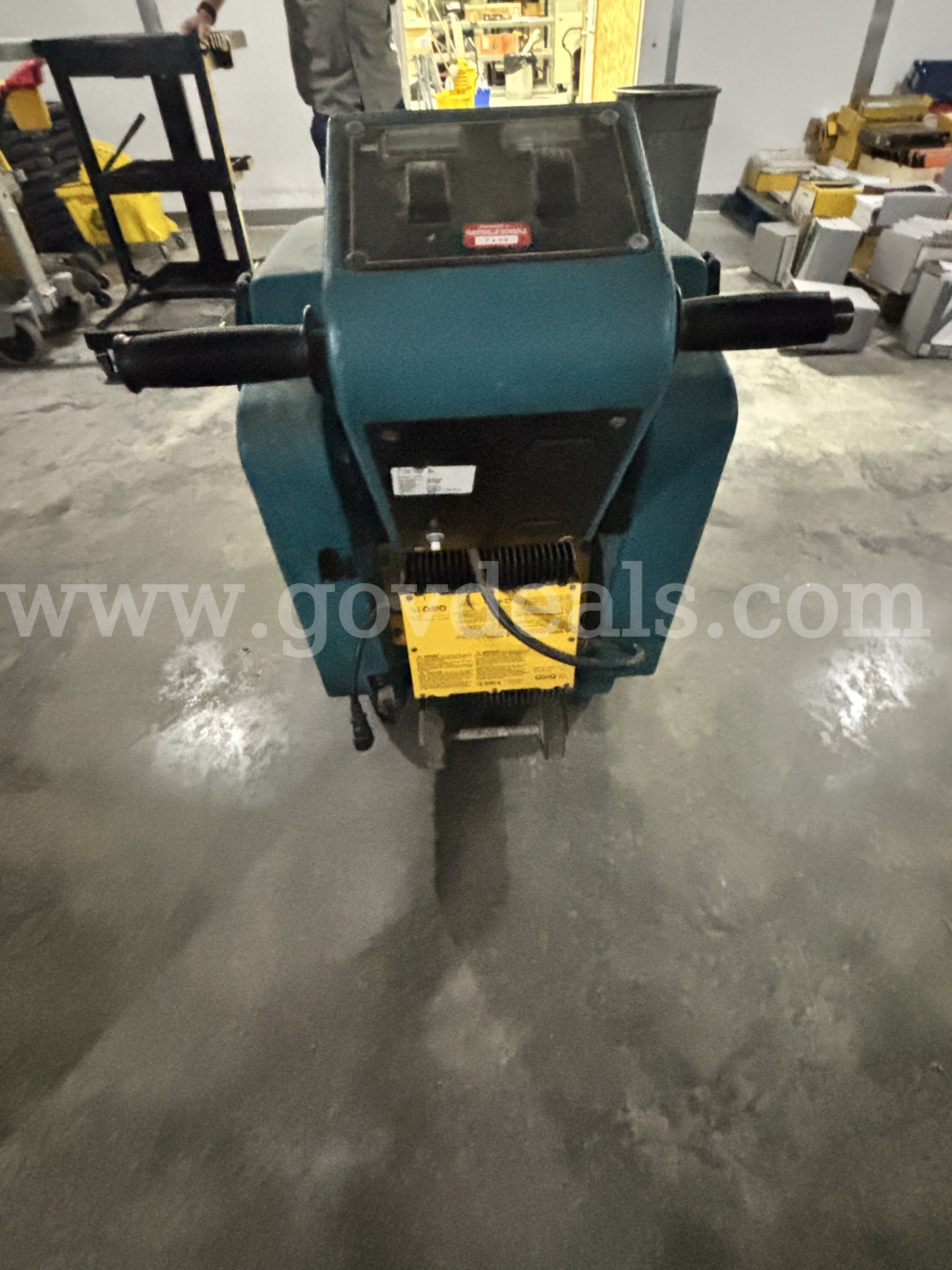 Tennant Model 2510 Walk-Behind Automatic Floor Scrubber